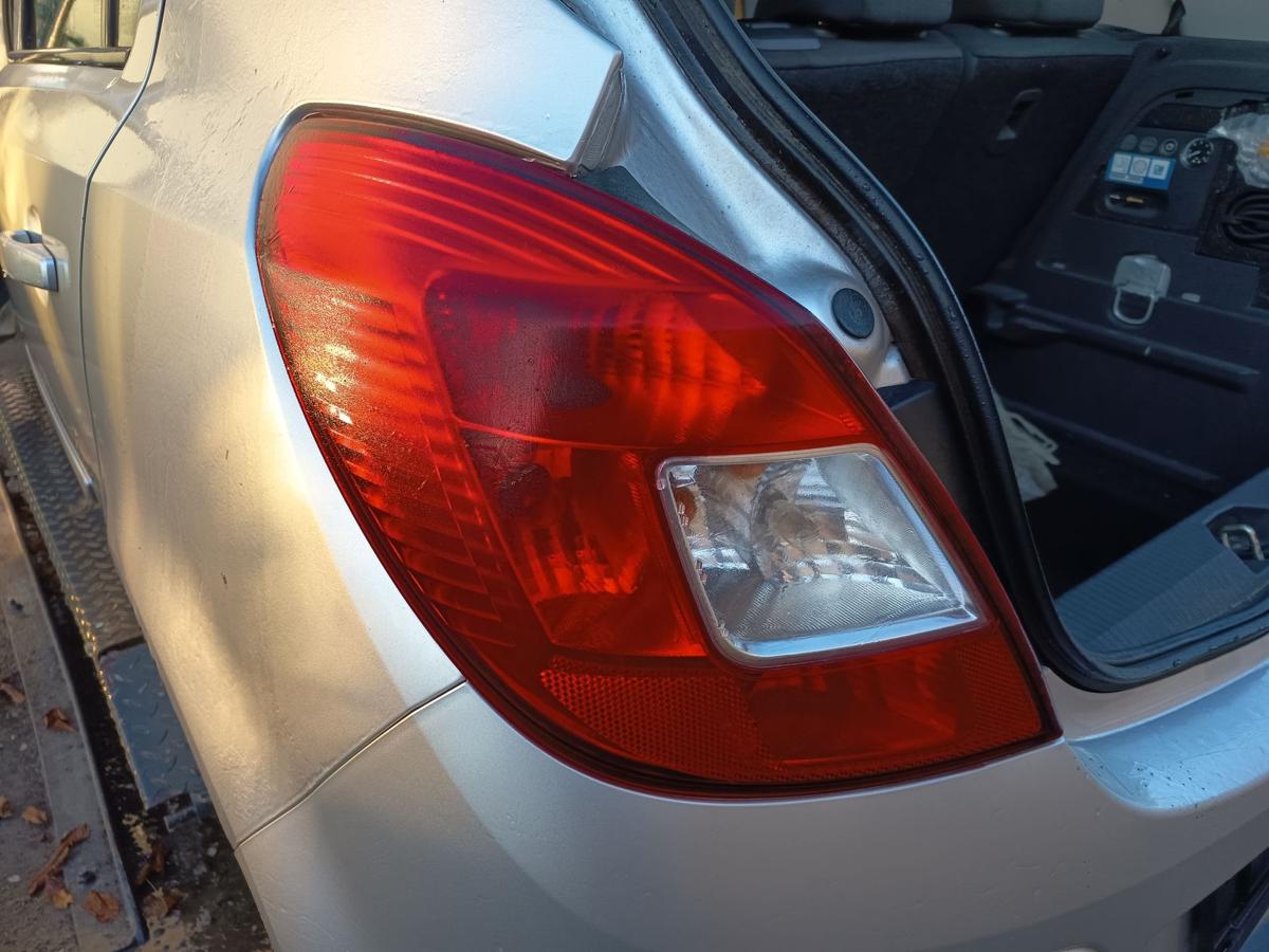 Opel Corsa D original R&uuml;ckleuchte links Heck/Schluss/Licht Bj 2007