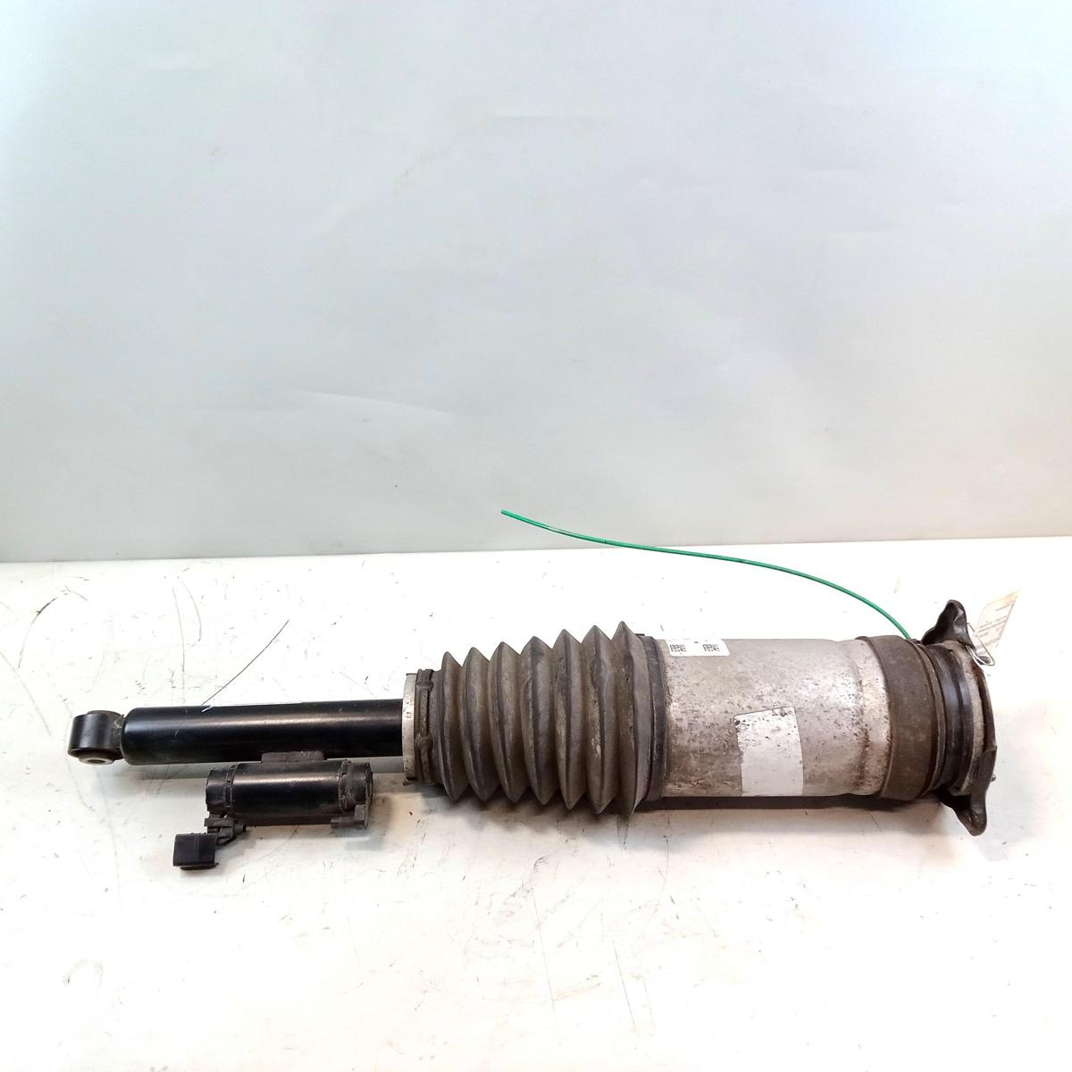 Tesla Model S Facelift original Luftfederbein Hinterachse rechts Bj.2019