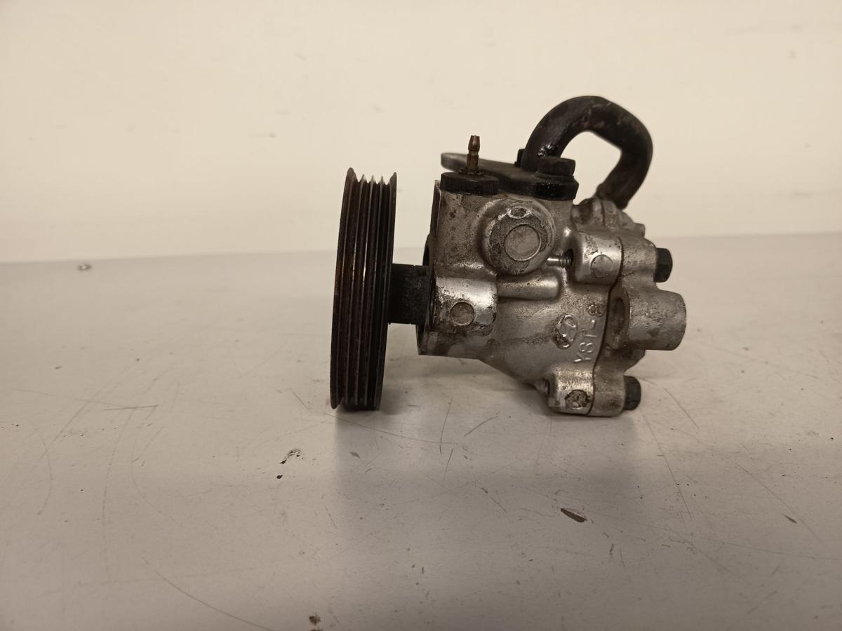 Hyundai Getz original Servopumpe für Servolenkung 1,1L 46KW 57110-1C000 Bj 200
