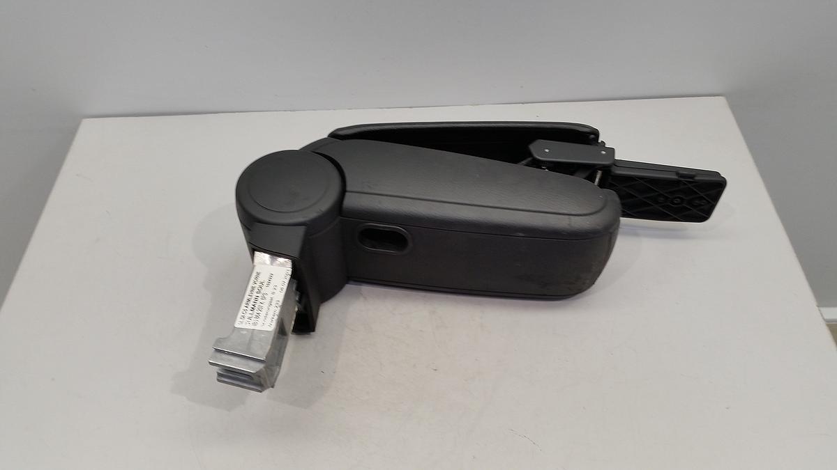 Audi A6 4B orig Mittelarmlehne Konsole mit Telefonvorbereitung Bj 2004