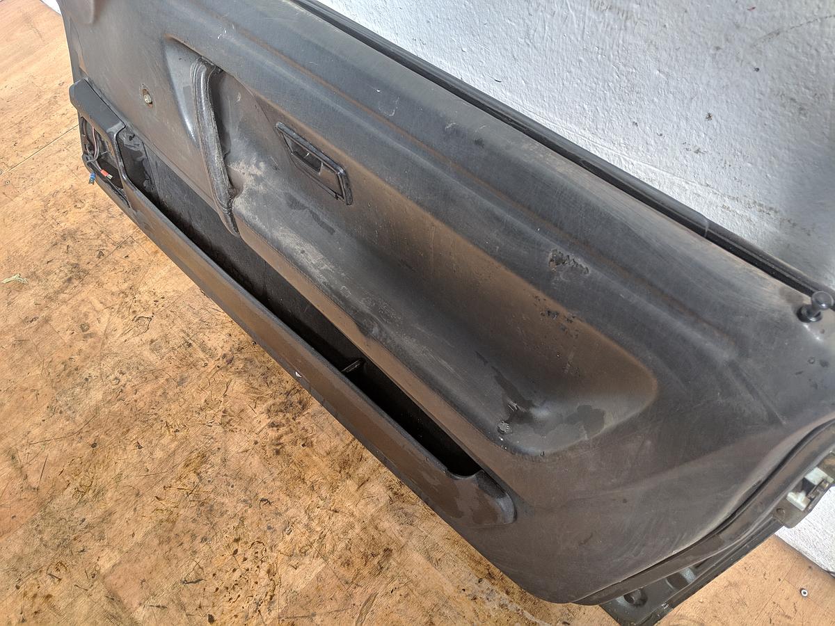 VW Scirocco II 533 Bj.81-92 T&uuml;r vorn rechts Beifahrert&uuml;r Rohbau Autot&uuml;r