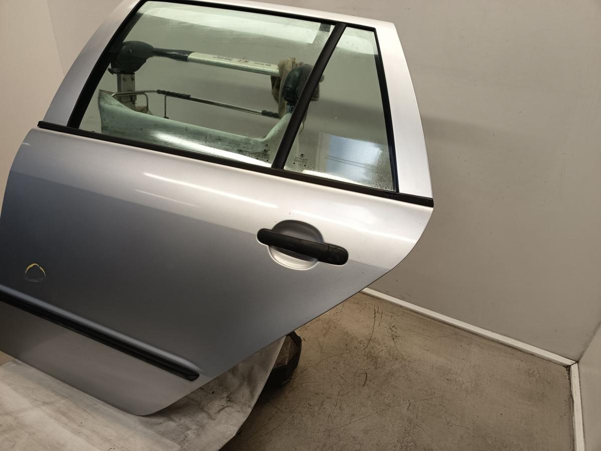 Skoda Fabia I 6Y Combi orig T&uuml;r hinten links Fond F7T Diamantsilber Bj 2002