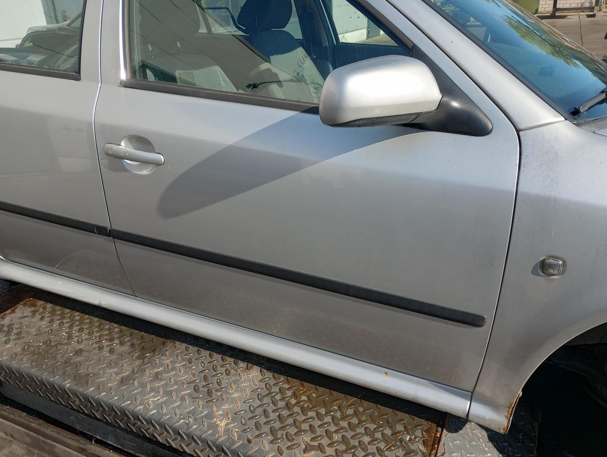 Skoda Octavia 1U orig Tür vorn rechts Beifahrertür LF7T Silber Bj 2003