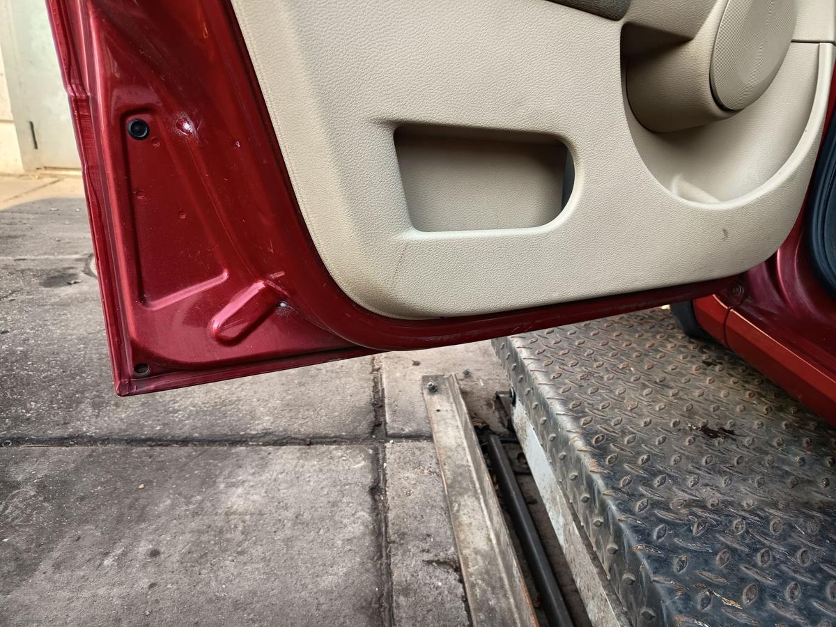 Renault Modus original T&uuml;r vorne links TEB76 Red of Fire Baujahr 2005