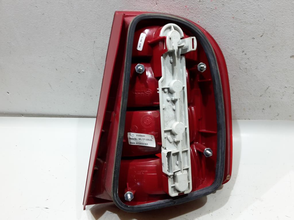 Skoda Fabia 6Y BJ 2001 Rücklicht links Rückleuchte Heckleuchte Fließheck