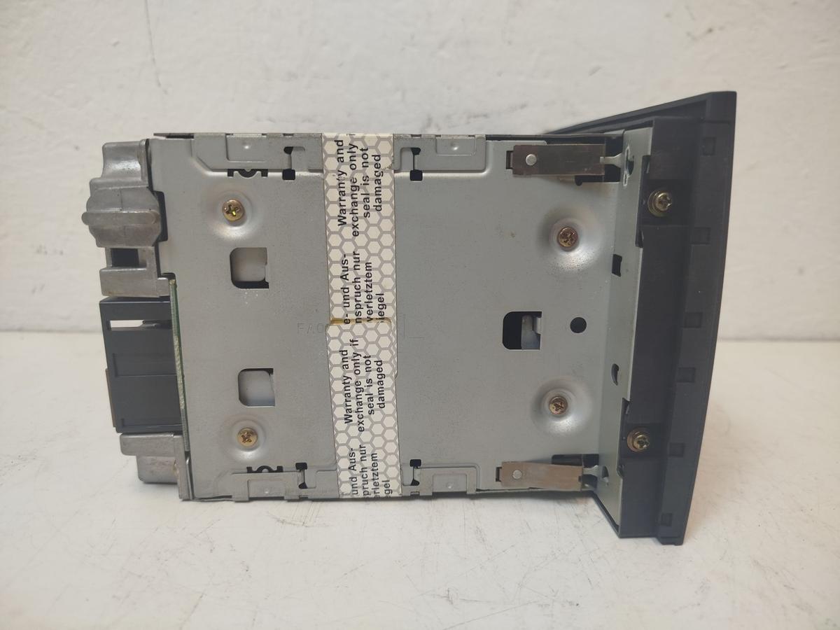 Audi A3 8L Radio Autoradio Symphony nur für Doppeldin mit Code Cassette CD