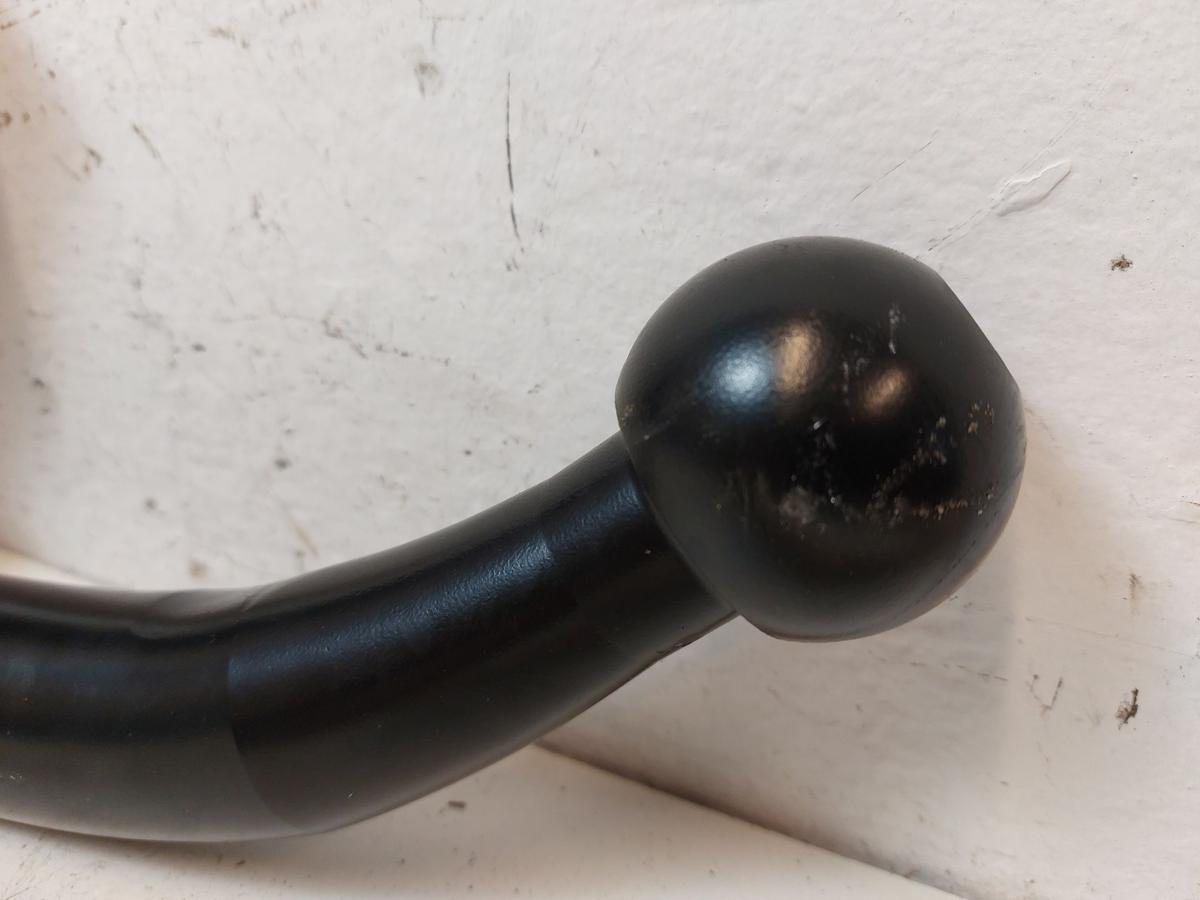 Hyundai i30 PD Mild Hybrid abnehmbarer Kugelkopf Anhängerkupplung OEM