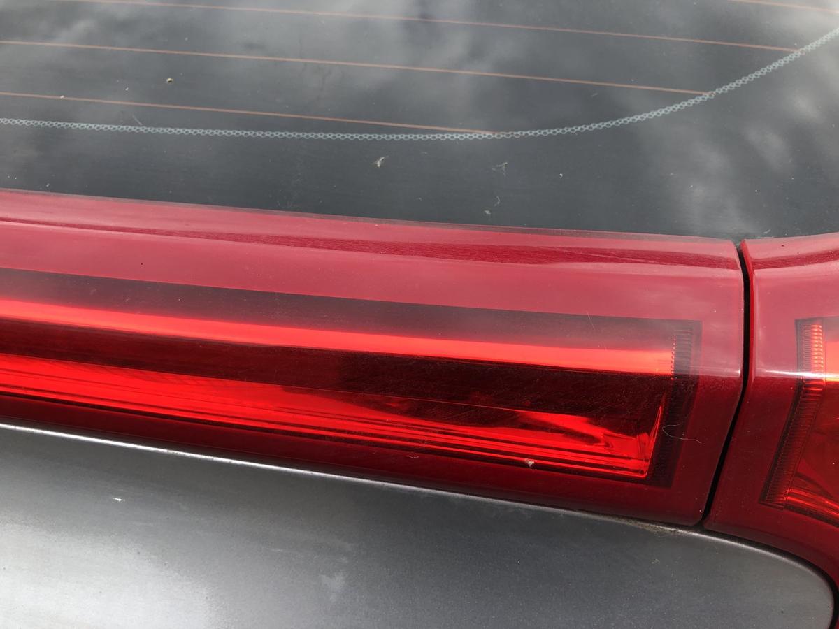 Honda Civic Tourer IX MK9 FK3 Heckleuchtenband Leuchtband Rückleuchte Heckklappe