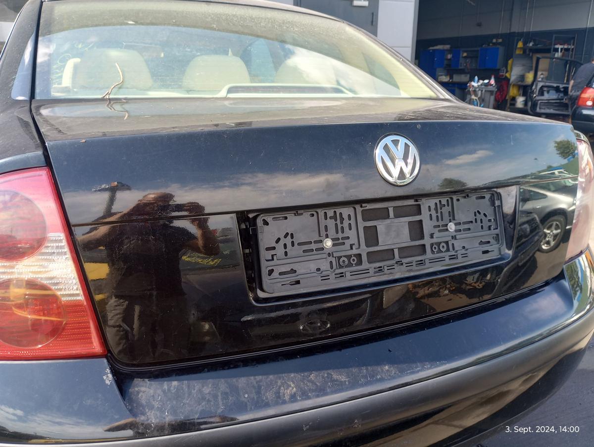 VW Passat 3B B3 orig Heckklappe Kofferraum Limo L041 Schwarz ab 2000