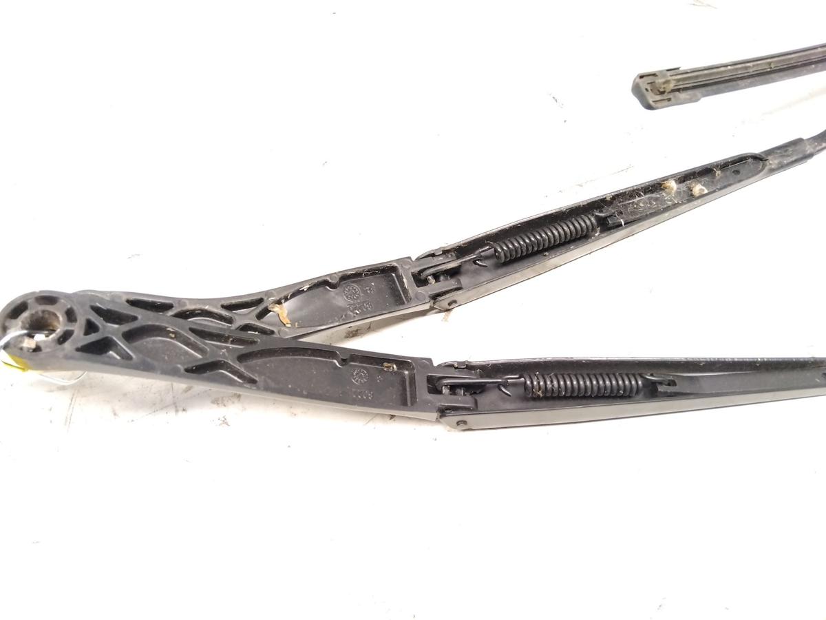 Tesla Model S Facelift original Satz Wischerarme vorn Bj.2019