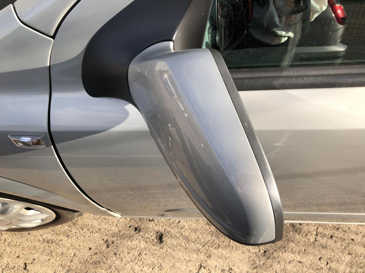 Opel Astra H Caravan Außenspiegel links Rückspiegel elektrisch Z167 Pannacotta
