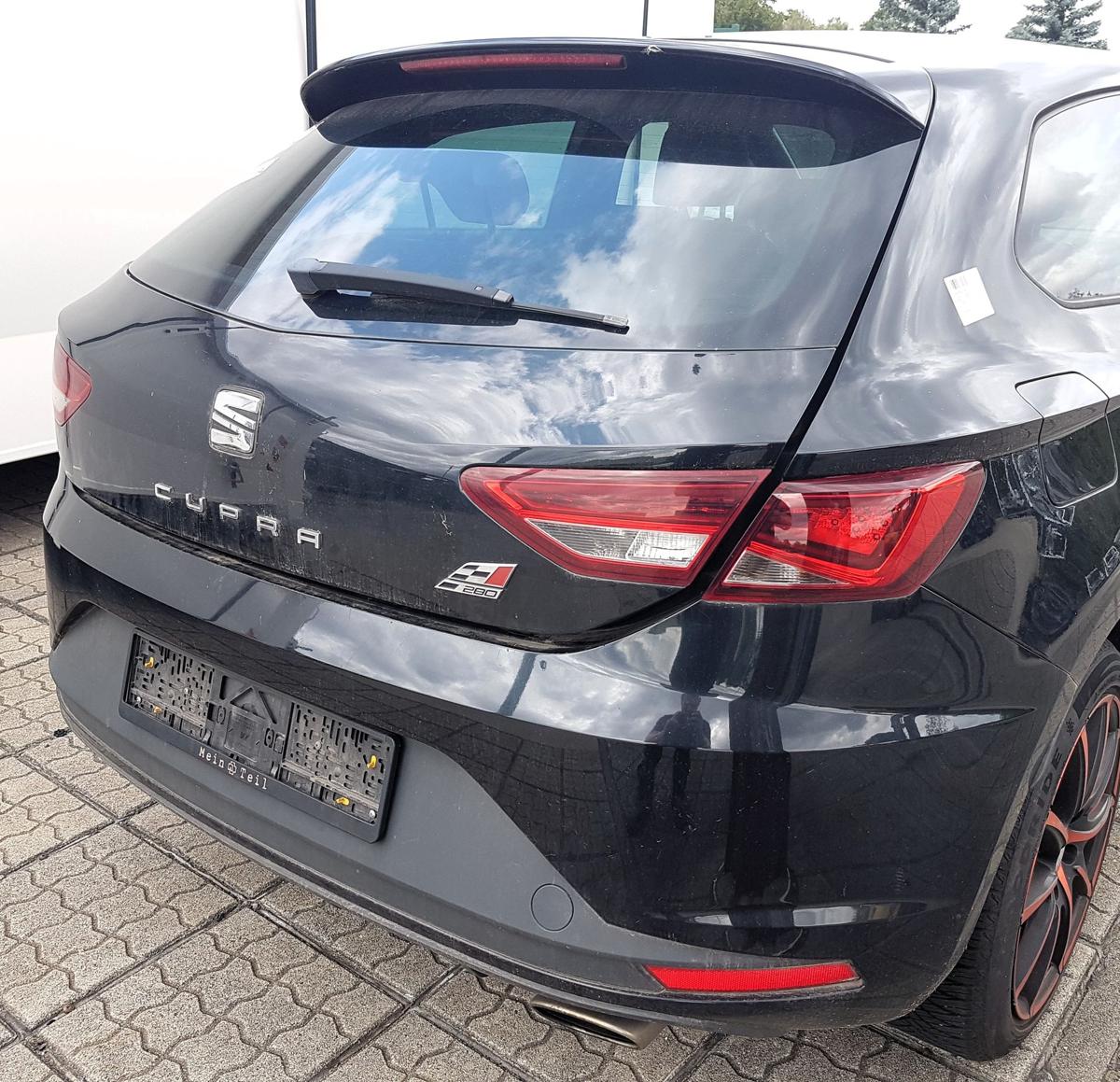 Seat Leon Cupra 5F Heckklappe Heckdeckel in LZ9Y Phantomschwarz Metallic Bj2014