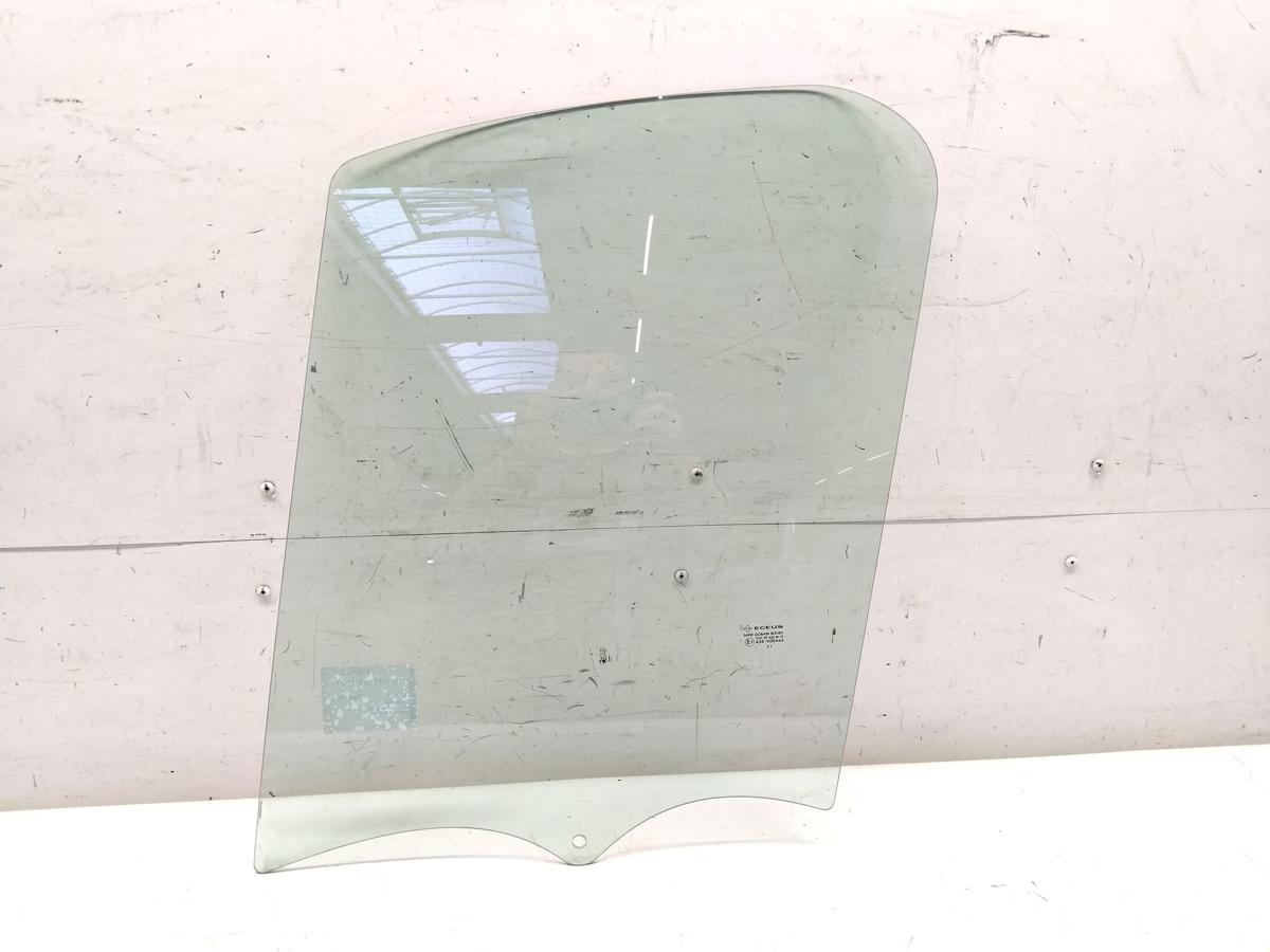 Renault Trafic 3 Türscheibe vorn links grüncolor Bj.2021