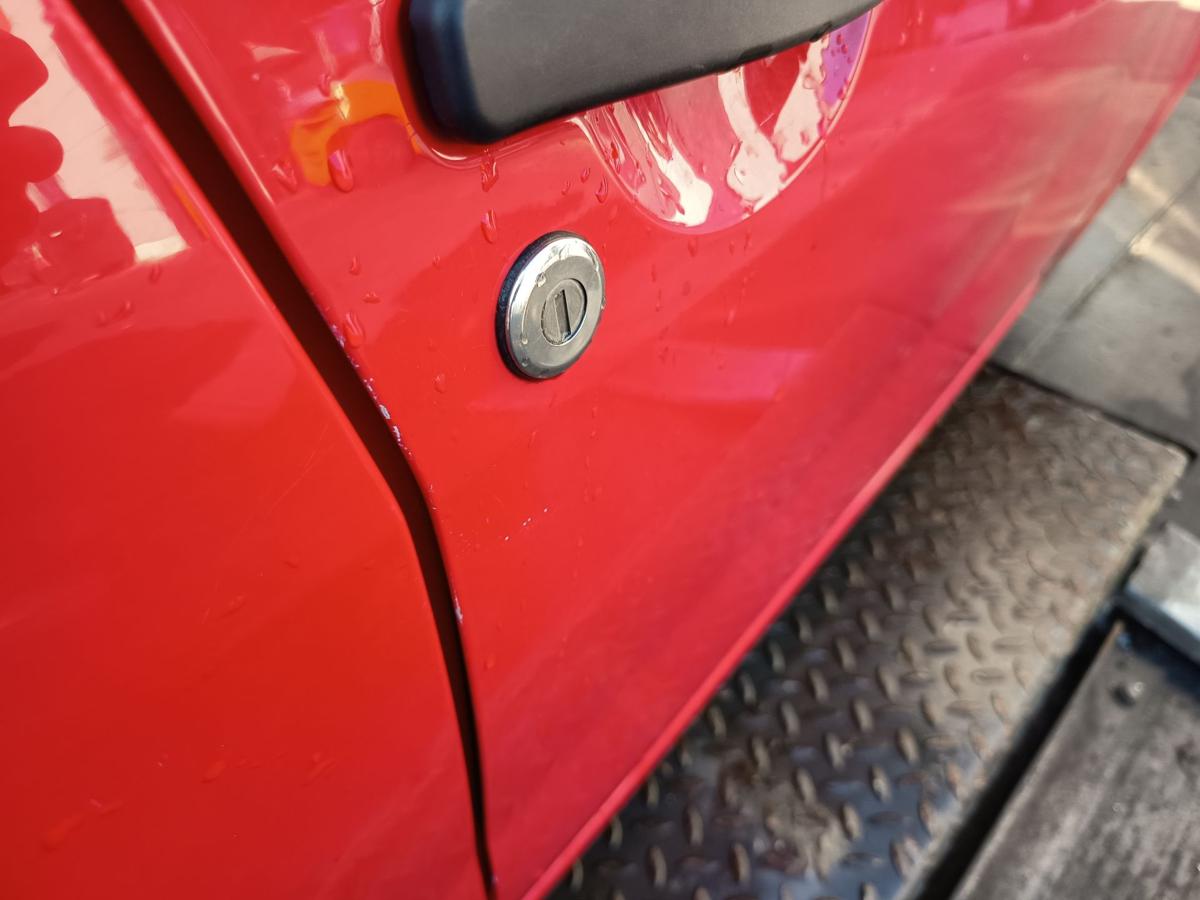 Dacia Sandero 1 BS original Tür vorn rechts Beifahrer OV21D Red Passion Bj 2009