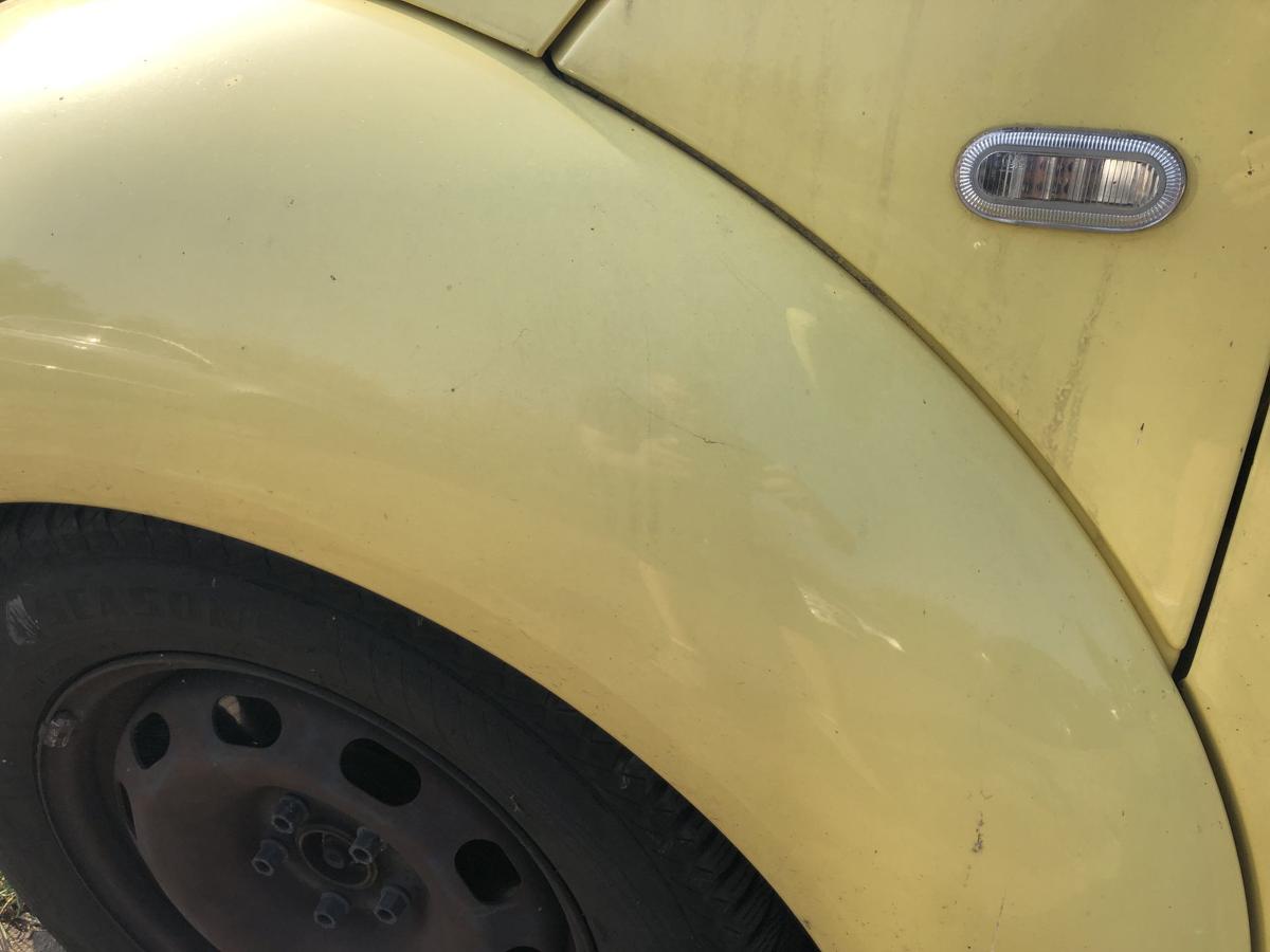 VW New Beetle 9C Kotflügel Fender vorn links Seitenteil LD1B Yellow Plastik