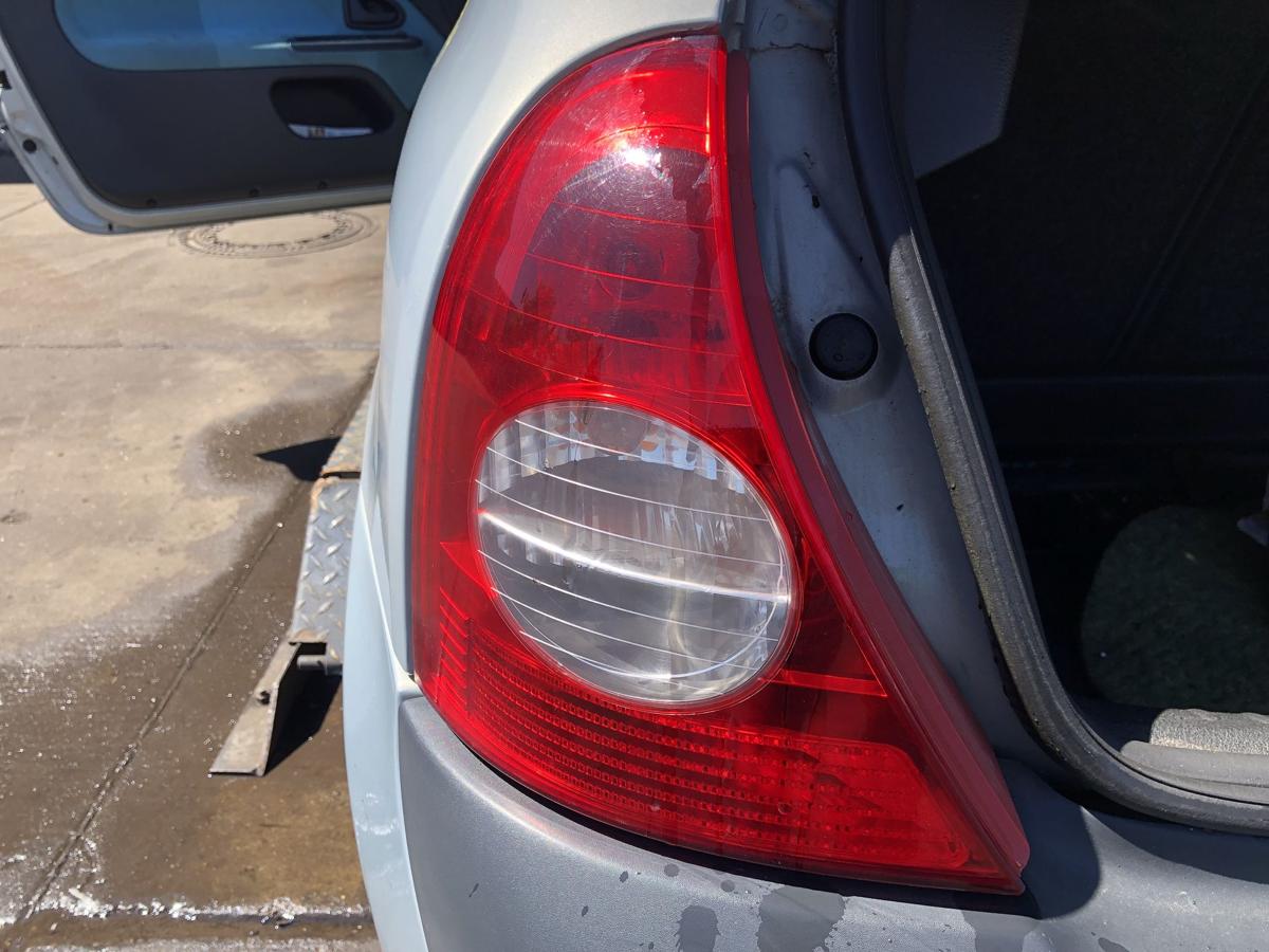 Renault Clio B Phase II original Rückleuchte links Heck/Schluss/Licht Bj 2003