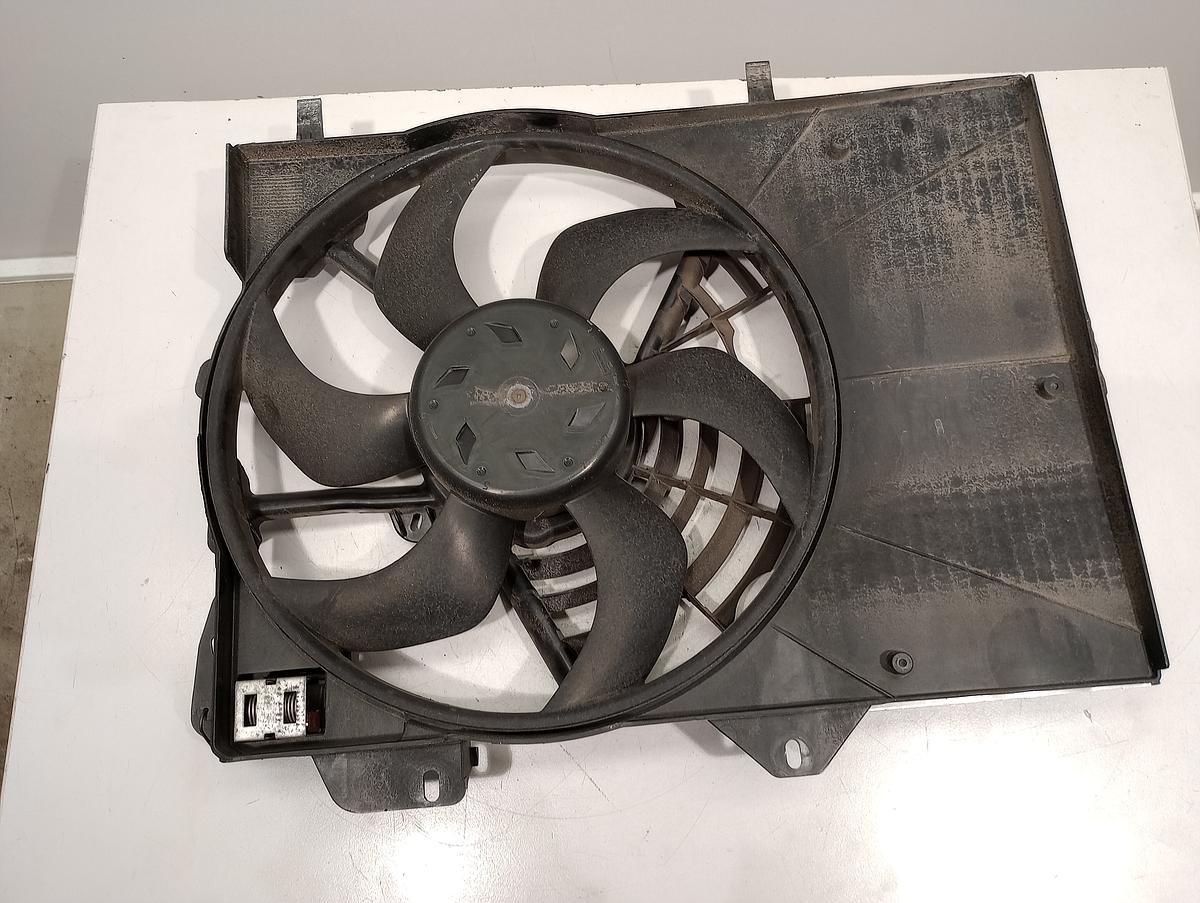 Citroen C3 II orig Elektrol&uuml;fter mit Zarge 1560ccm 68kW Benzin Bj 2014