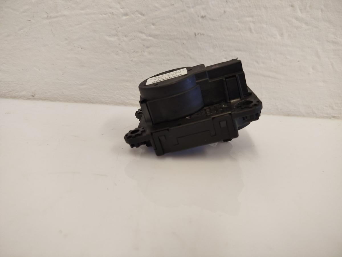 Mitsubishi Eclipse Cross GK0 ab21 Stellmotor Gebl&auml;sekasten Mischklappe
