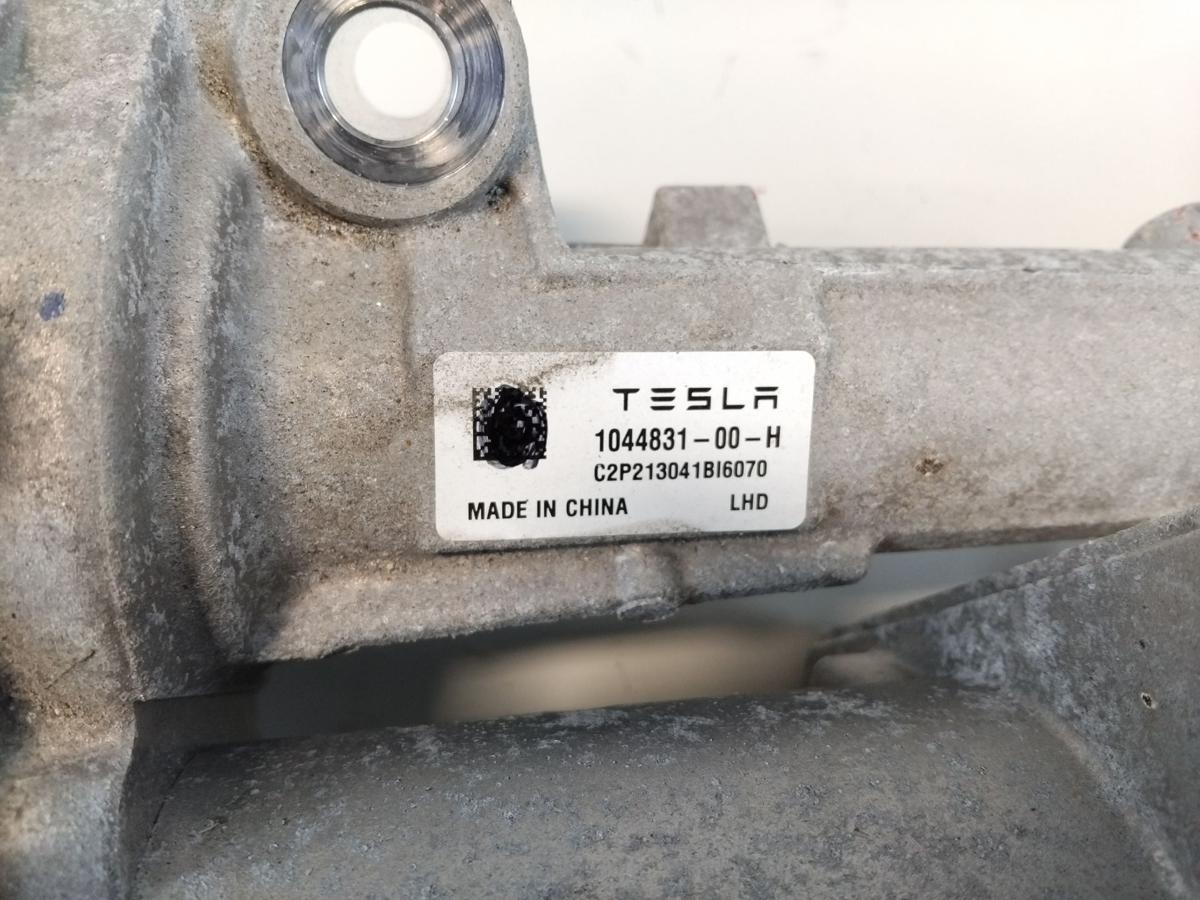 Tesla Model 3 original Lenkgetriebe mit Elektromotor 1044831-00-H BJ2019