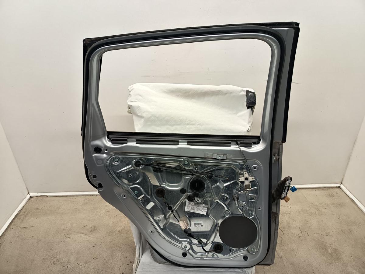 VW Polo 9N1 original T&uuml;r hinten links Fahrerseite LA7W Reflexsilber EZ2004