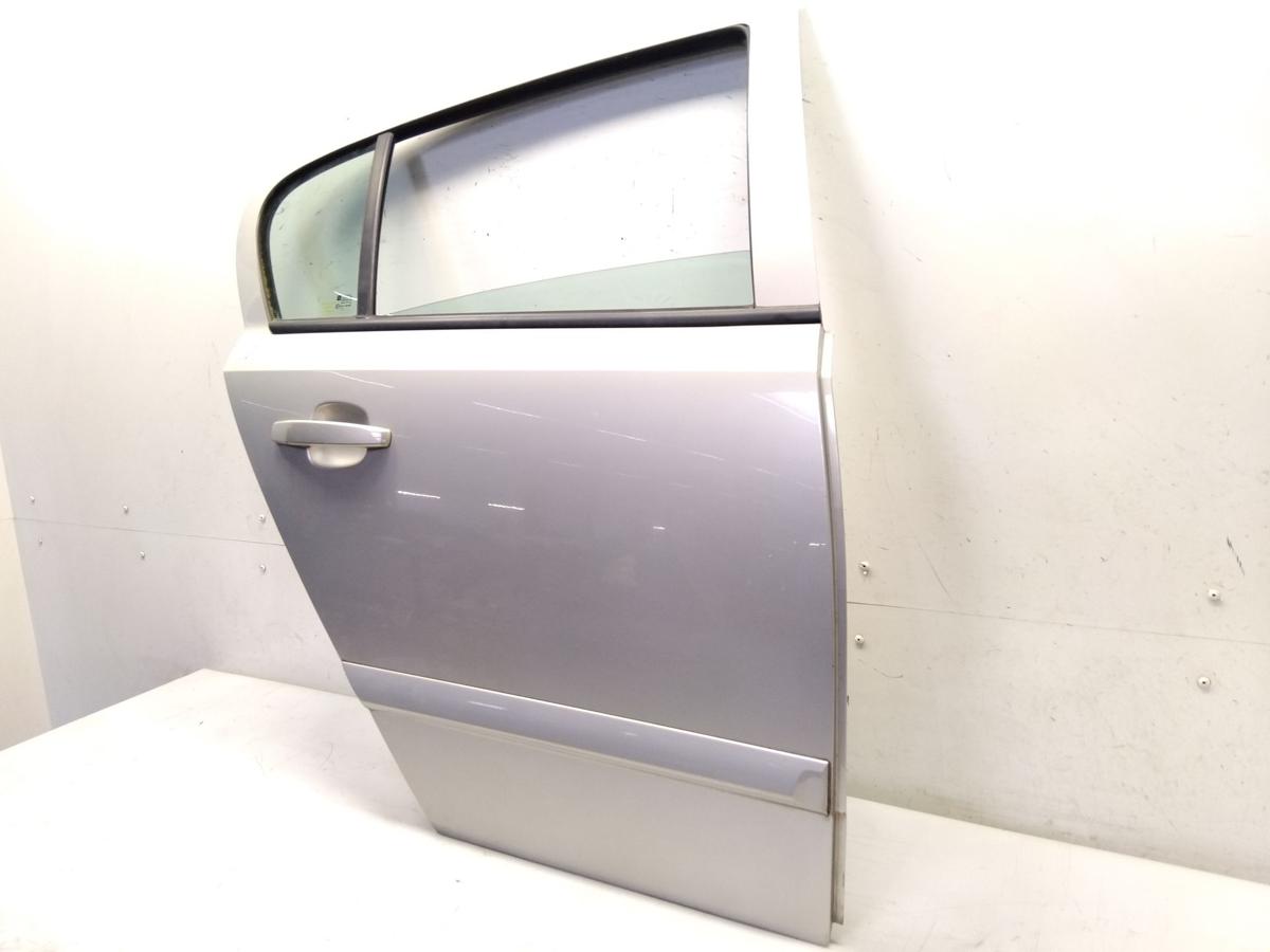 Opel Astra H Tür hinten rechts 5-türig Fliessheck 1RU Pannacotta BJ2004