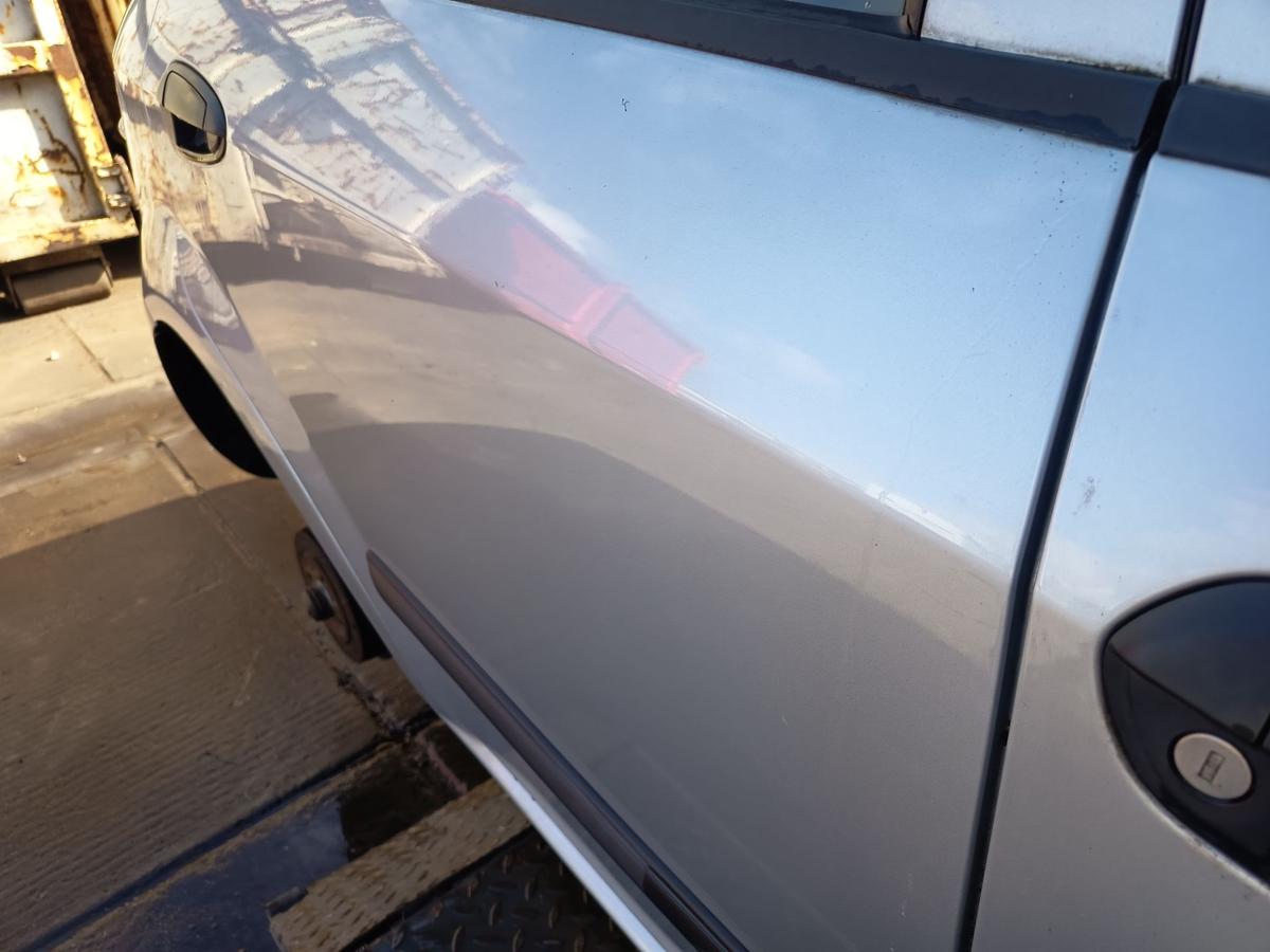 Fiat Grande Punto 199 original T&uuml;r hinten rechts Fond 589/A Jungle grey Bj 2009