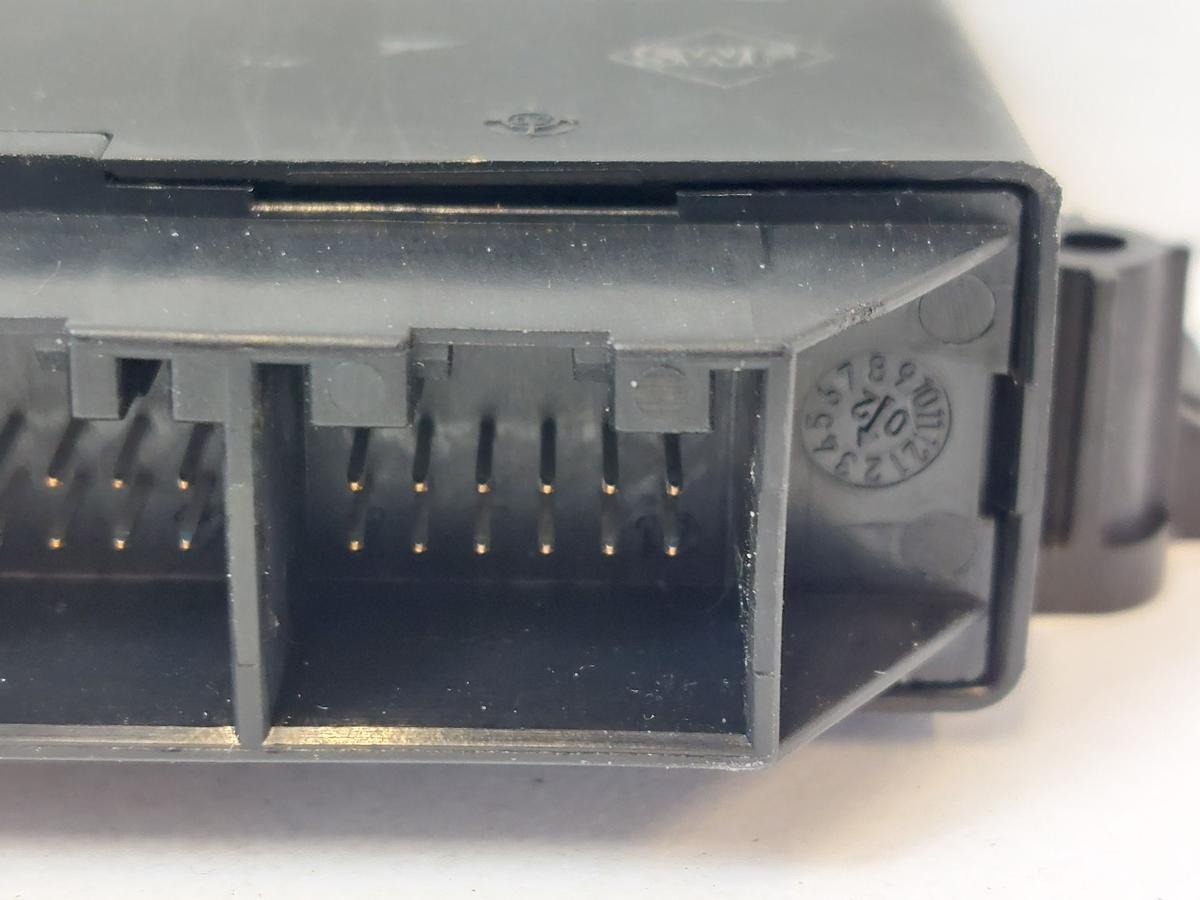 Audi A4 8E Steuerger&auml;t Steuereinheit PDC Einparkhilfe