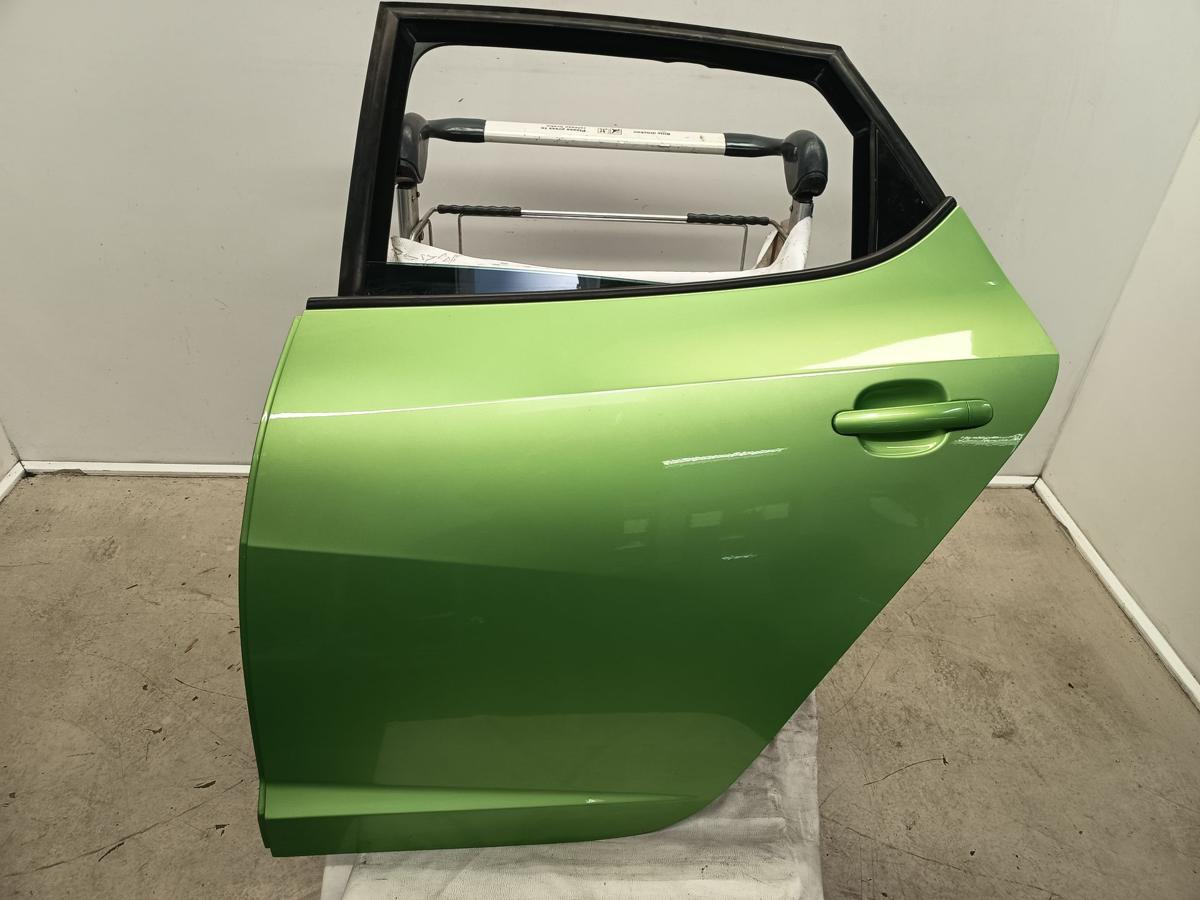 Seat Ibiza 6J orig T&uuml;r vorn hinten links LS6Q Gr&uuml;n Bj 2012