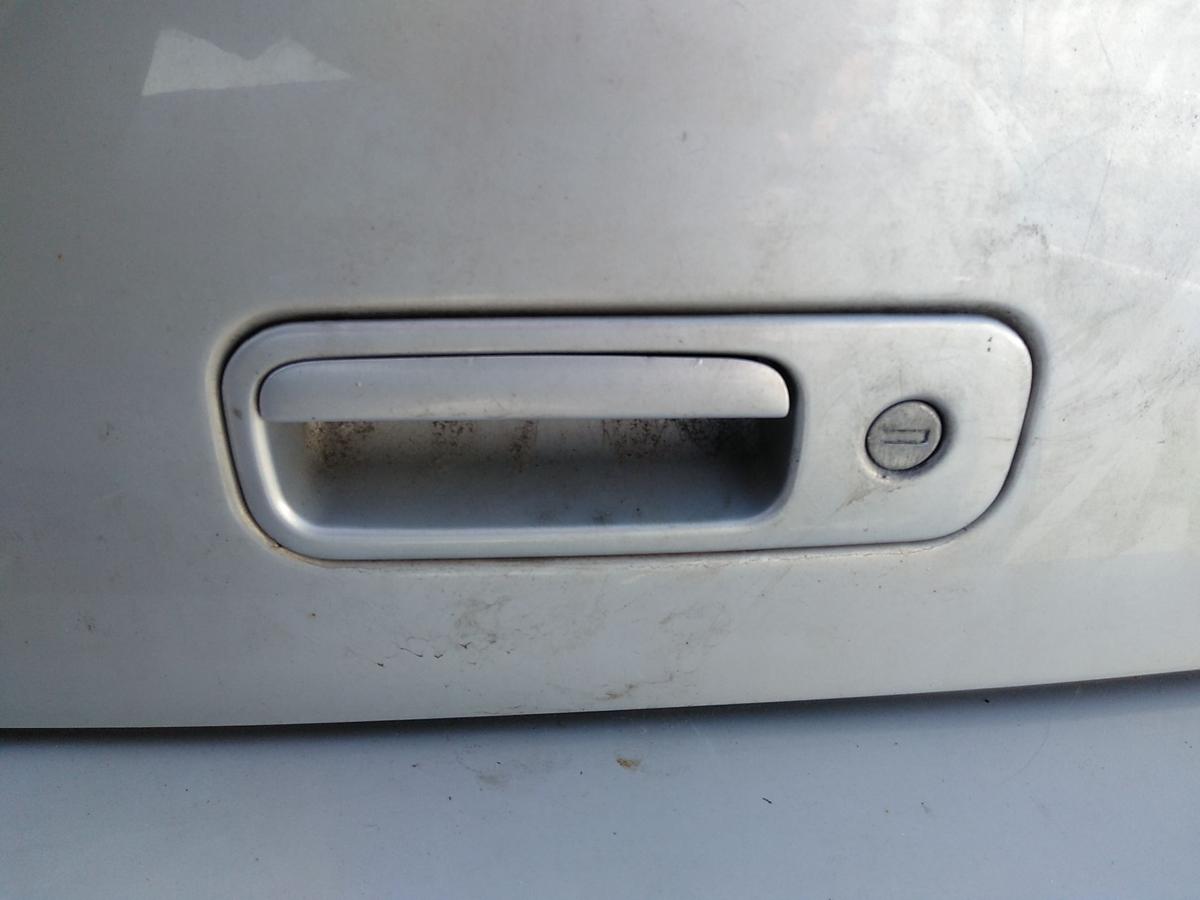 VW Golf 4 1J Flie&szlig;heck Heckklappe satinsilber LB7Z mit Heckscheibe Bj.1998