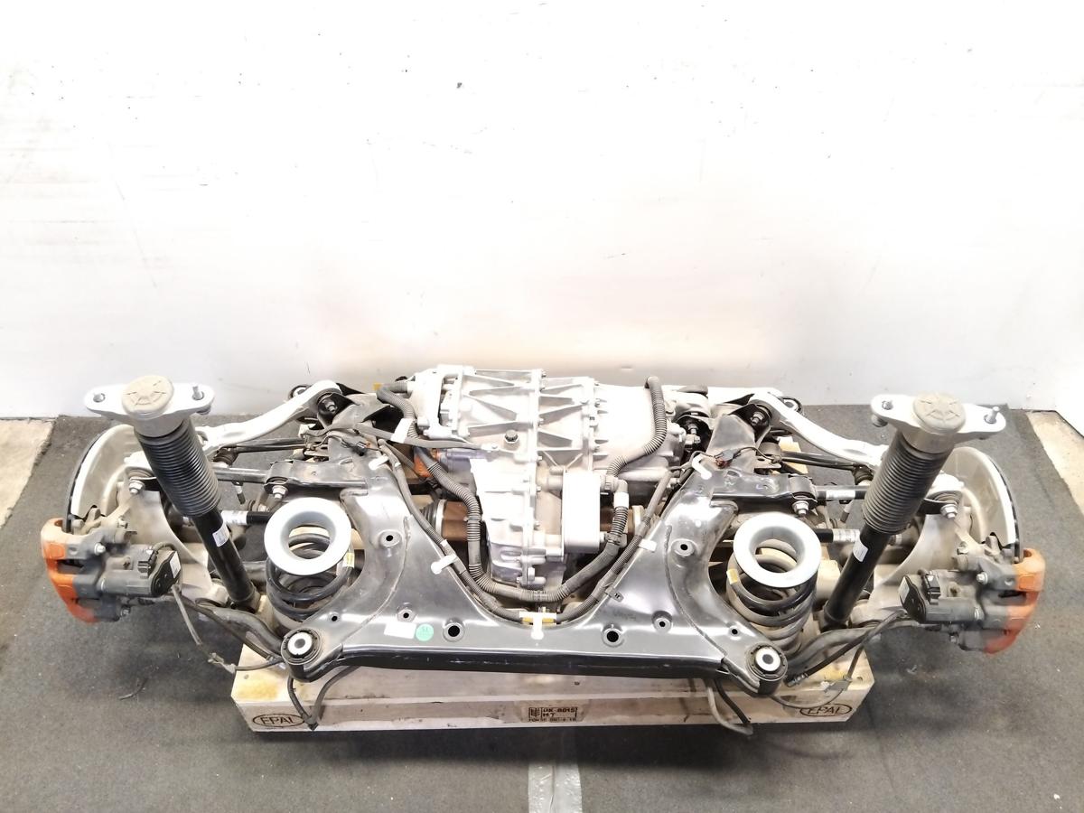 Tesla Model Y Performance komplette Hinterachse mit Elektromotor RDU Bj.2022