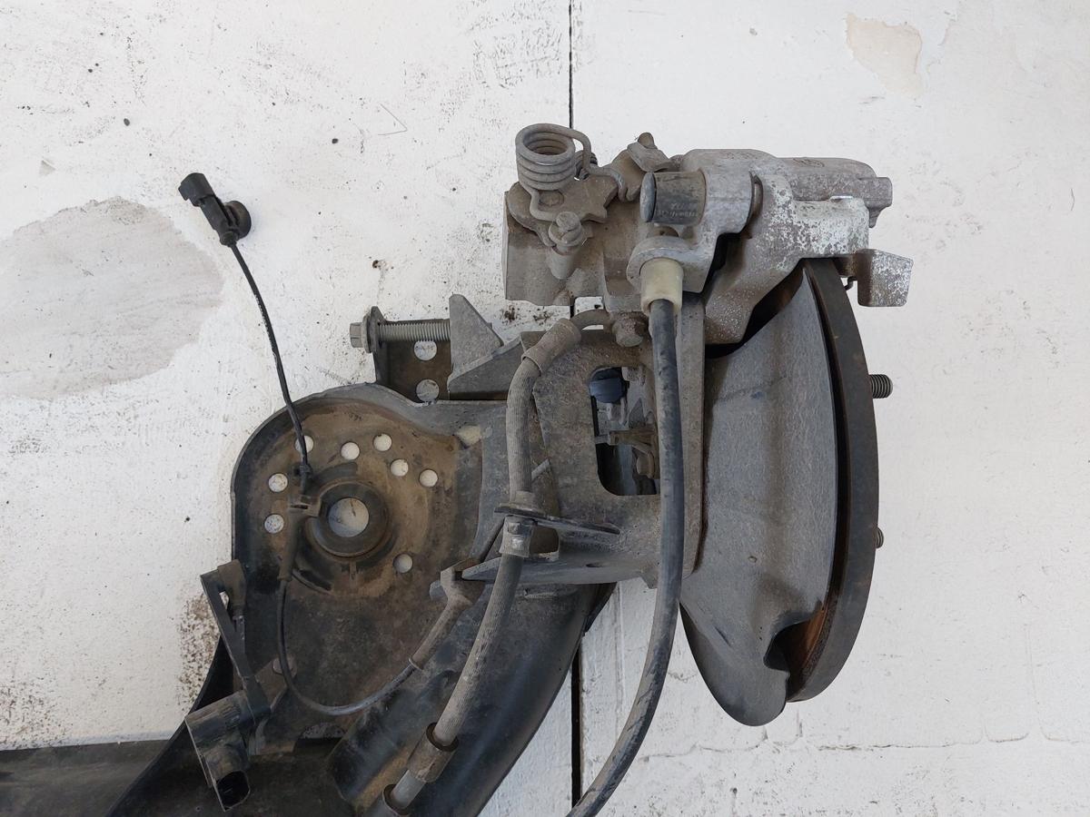 Ford Fiesta HF MK8 Hinterachse Achse hinten Quertr&auml;ger hinten 5 T&uuml;rer 999ccm