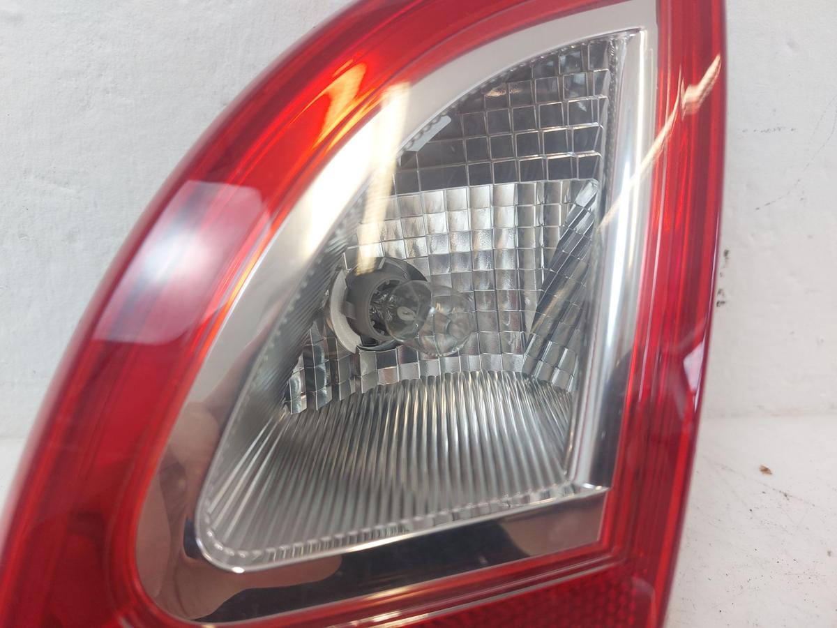 Renault Twingo 2 ab12 Rückleuchte innen links Heckleuchte Innenteil