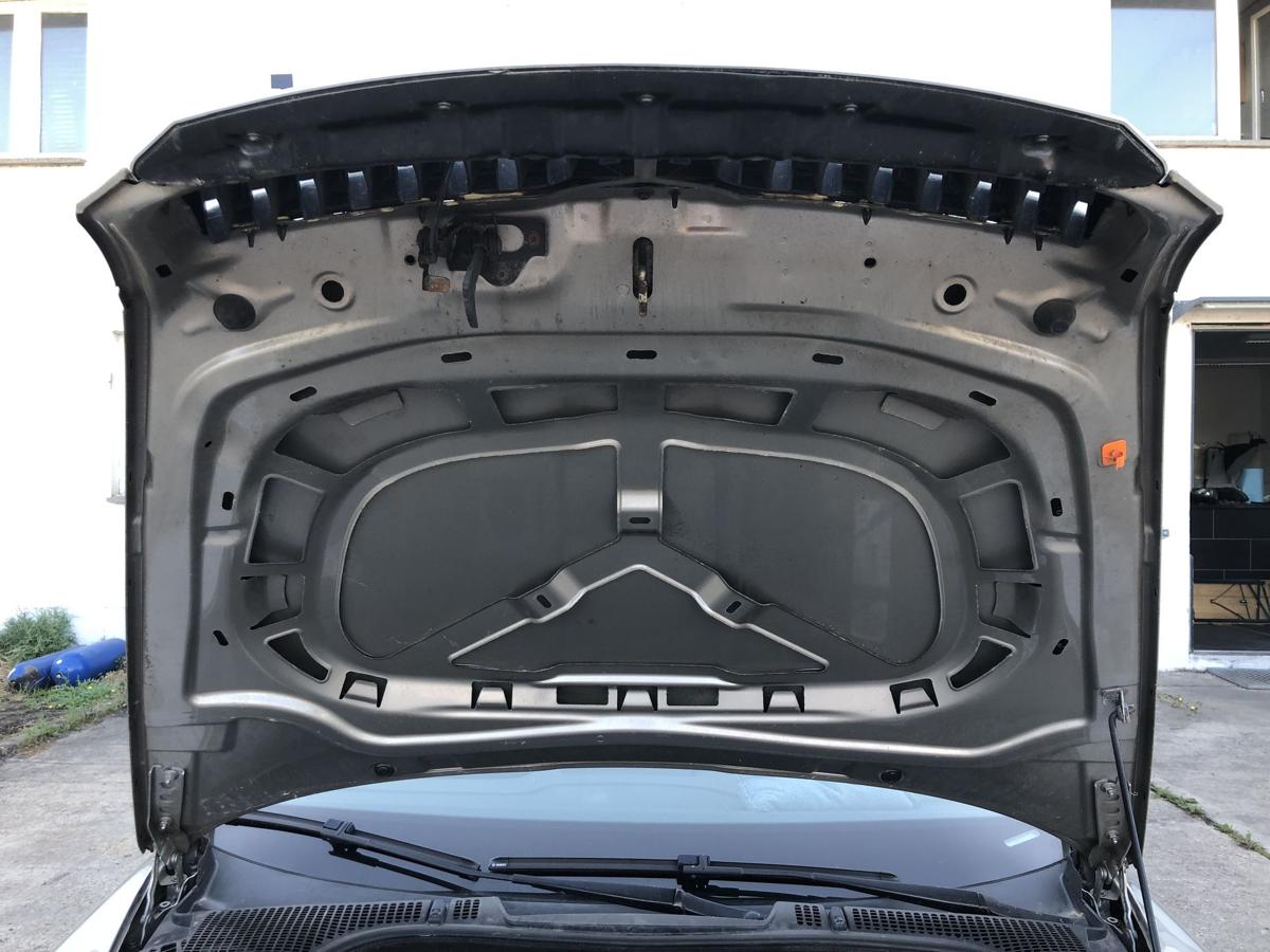 Skoda Octavia 1Z ab09 Motorhaube Haube Klappe Deckel vorn K&uuml;hlergrill LF8H