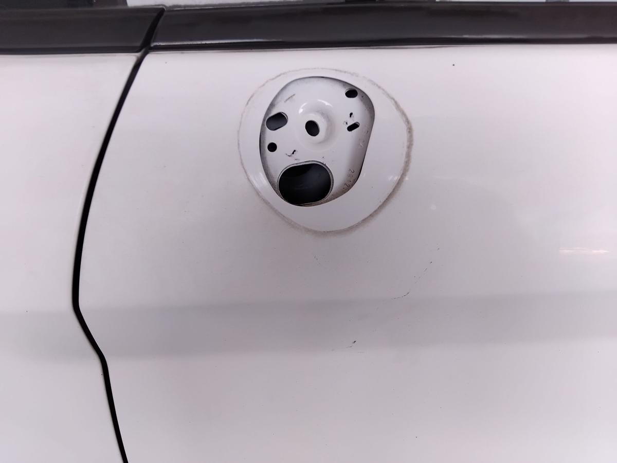 Ford Fiesta JA8 Tür vorn links Fahrertür 3-Türer frostweiß BJ2009