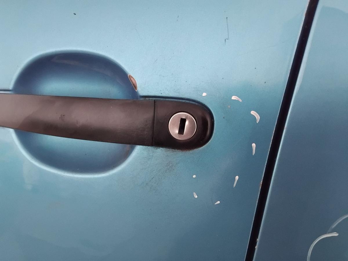 Skoda Roomster 5J Tür vorn links Fahrertür BJ2009 LF5S Indigoblaumetallic
