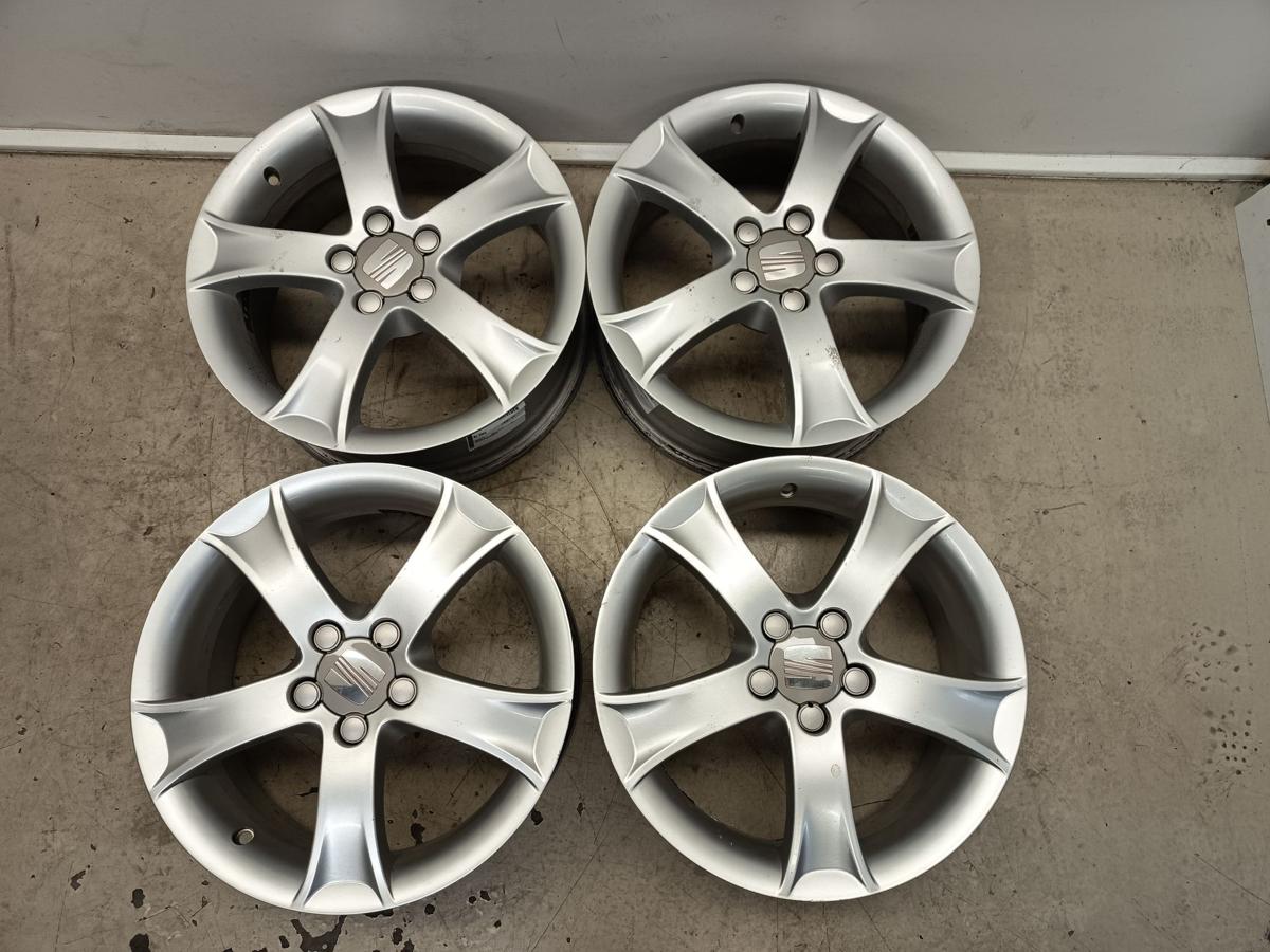 Seat Ibiza 6L original Satz Alufelgen 6,5x16 ET43 6L0601025N Bj 2006