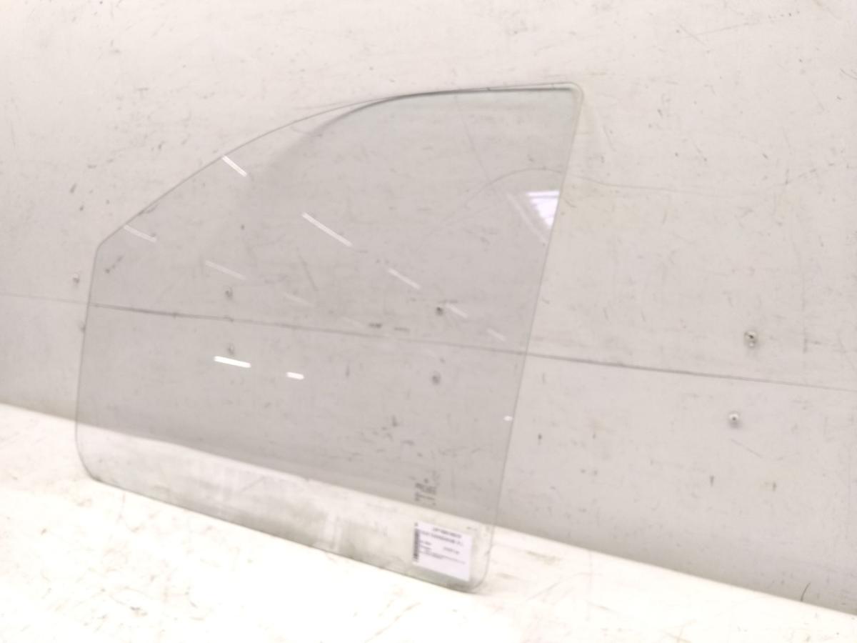 Mercedes Benz Vito 639 T&uuml;rscheibe vorn links Klarglas Bj.2004