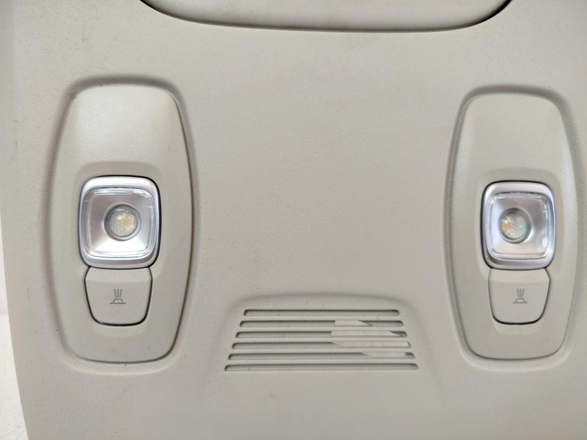 Renault Scenic IV 4 J9 RFA Innenraumleuchte Leseleuchte vorn links rechts