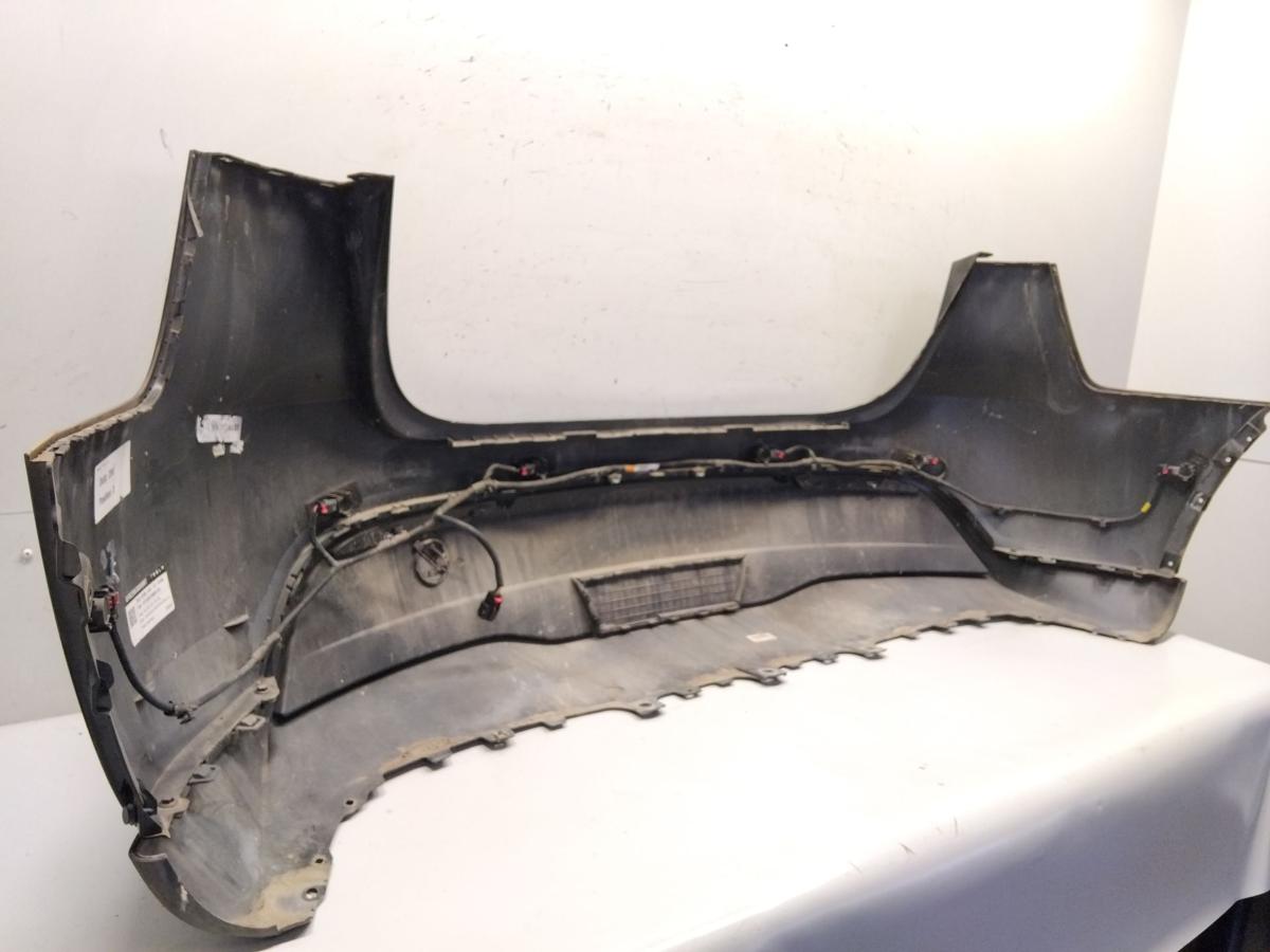 Tesla Model Y original Stoßfänger Stoßstange hinten schwarz solid black mit PDC Bj.2022