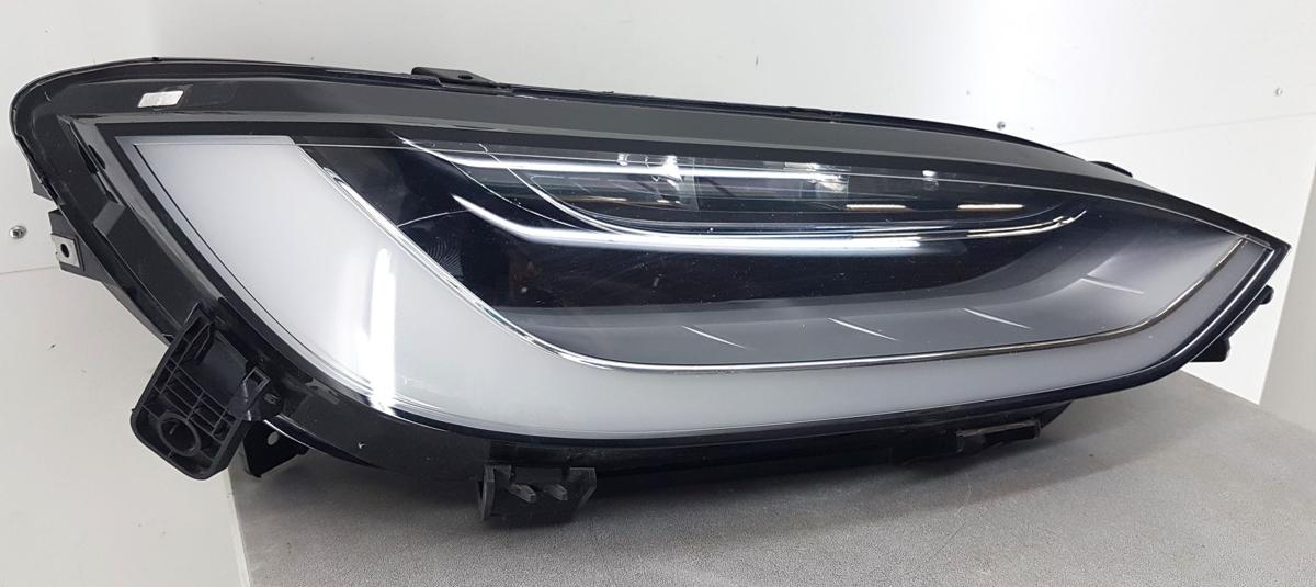 Tesla Model X Hauptscheinwerfer rechts LED Bj2022 1034319-00-E Frontscheinwerfer
