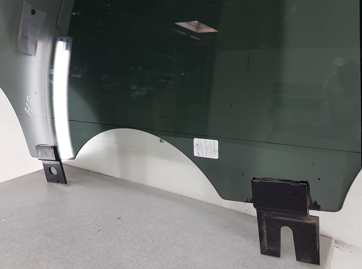 Tesla Model X T&uuml;rscheibe hinten rechts abgedunkelt VSG Verbundglas Bj22