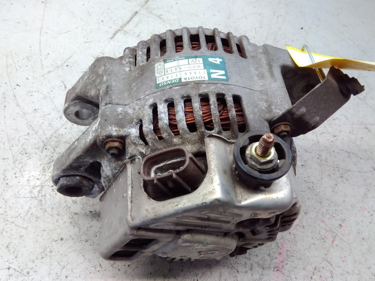 Toyota Yaris Verso original Lichtmaschine Generator 2706021031 1.5 77kw BJ2004