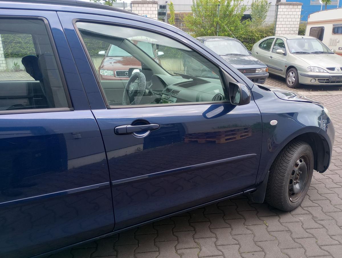 Mazda 2 DY orig Tür vorn rechts Beifahrertür 27R Ozeanblau Bj 2004