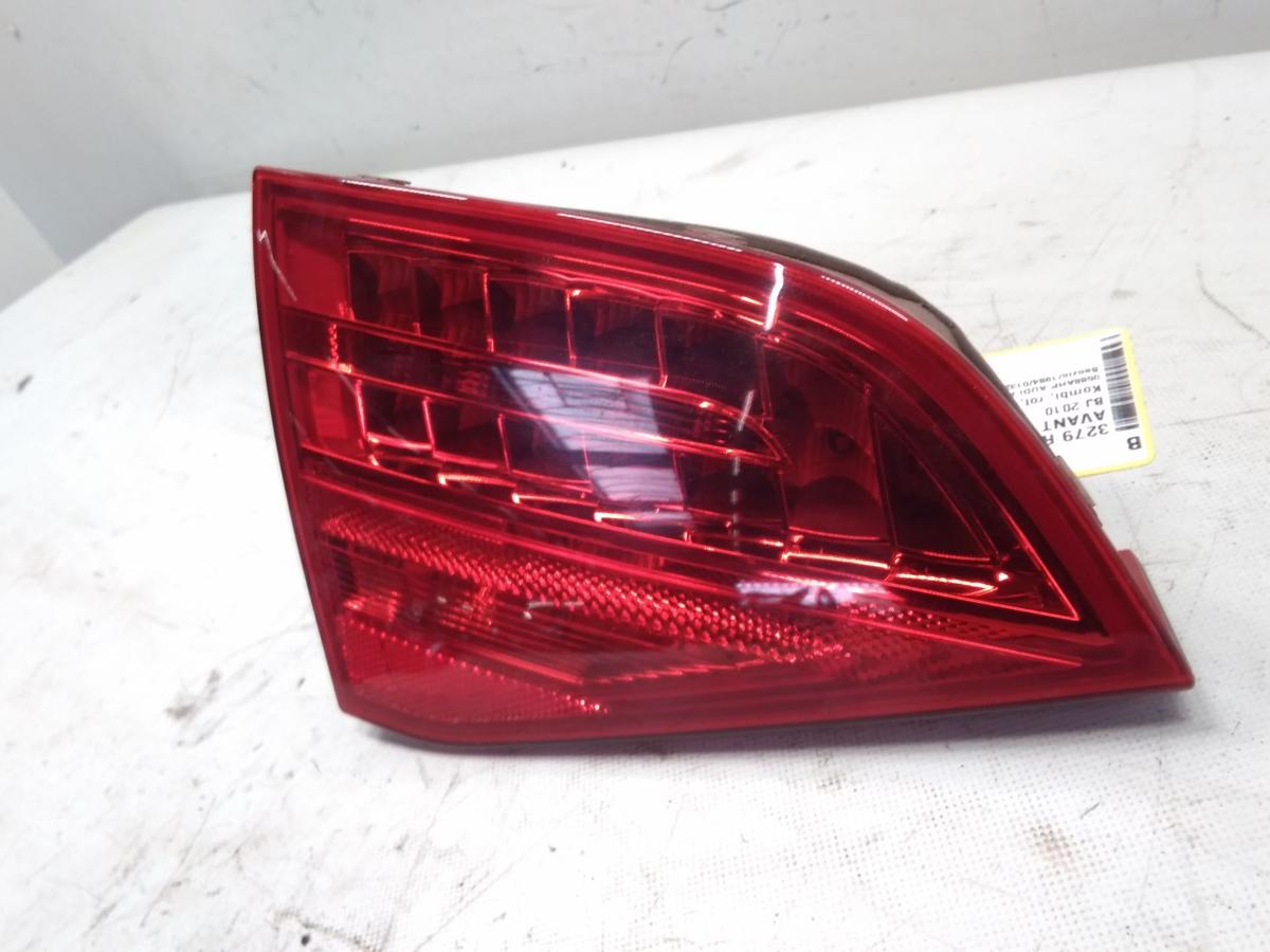 Audi A4 8K B8 Avant original Rückleichte Heckleuchte innen links LED Bj.2010