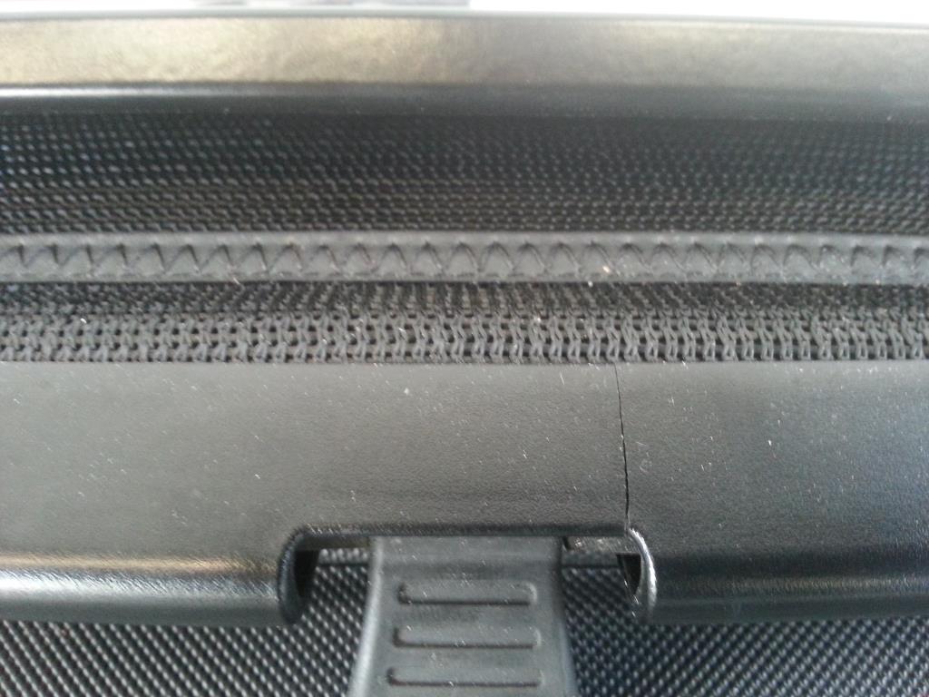 Audi A4 8E Avant Rollo Kofferraum Laderaumabdeckung 8E9863553