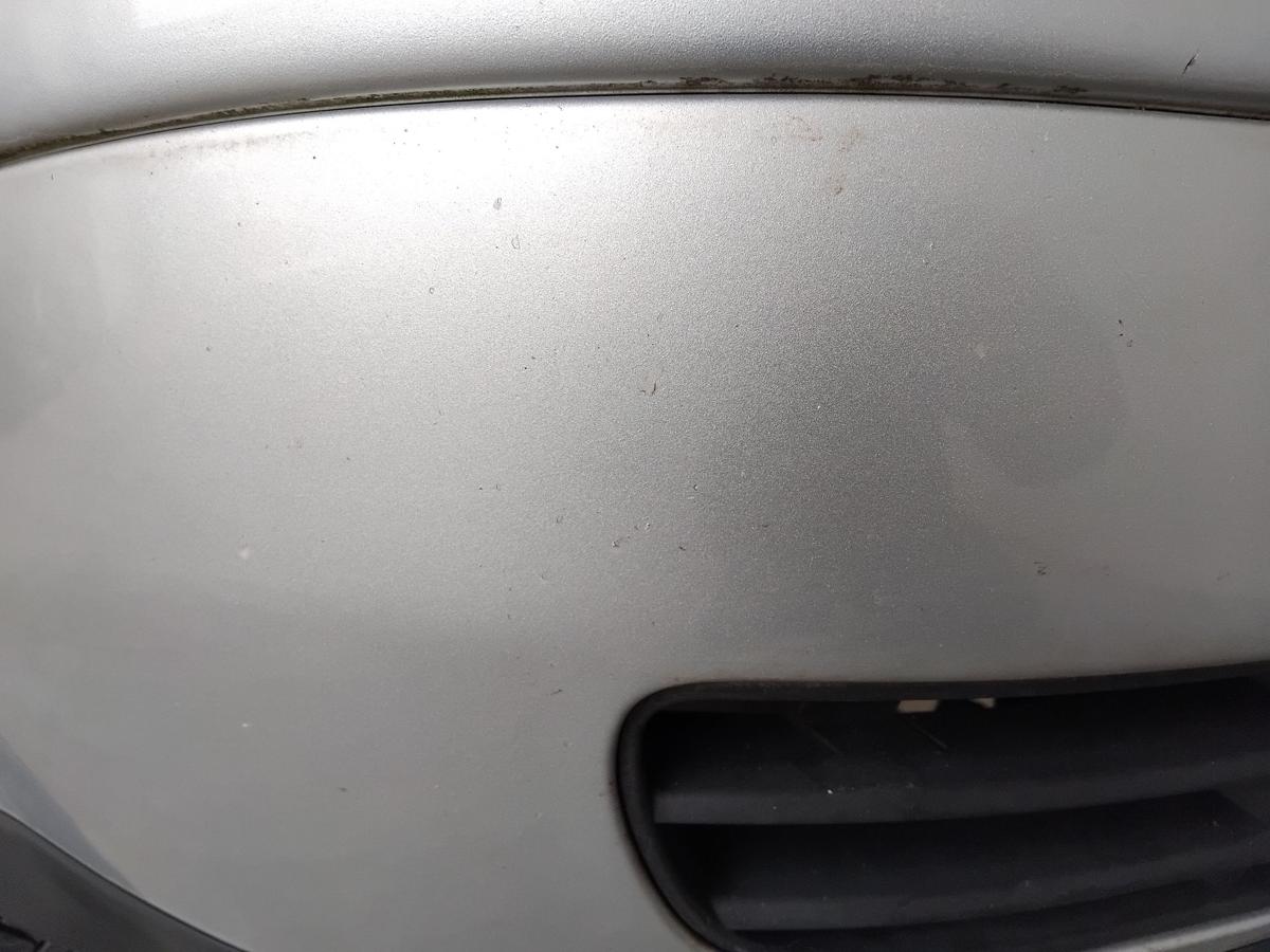 VW Bora original Sto&szlig;stange Sto&szlig;f&auml;nger vorn SRA BJ2001 LA7W reflexsilbermetallic