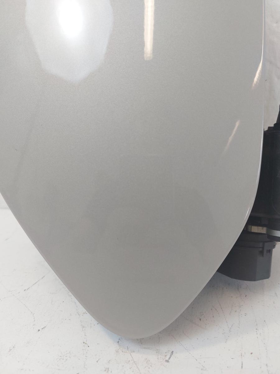 NIO ET7 Elektro Ladeanschluss Ladeklappe Deckel Ladedose Sunrise Beige