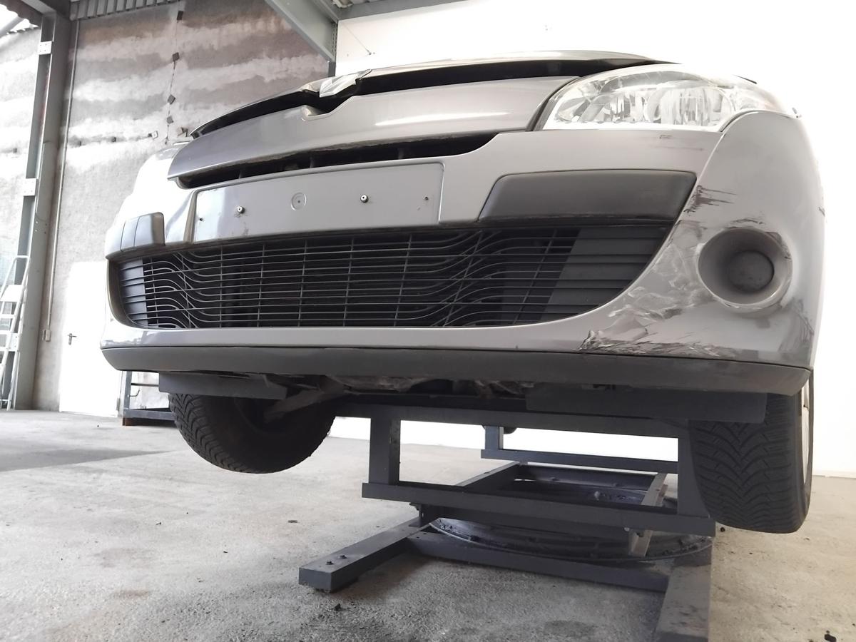 Renault Megane 3 original Sto&szlig;stange Sto&szlig;f&auml;nger vorn TEKNG Gris Cassiop&eacute;e BJ2011