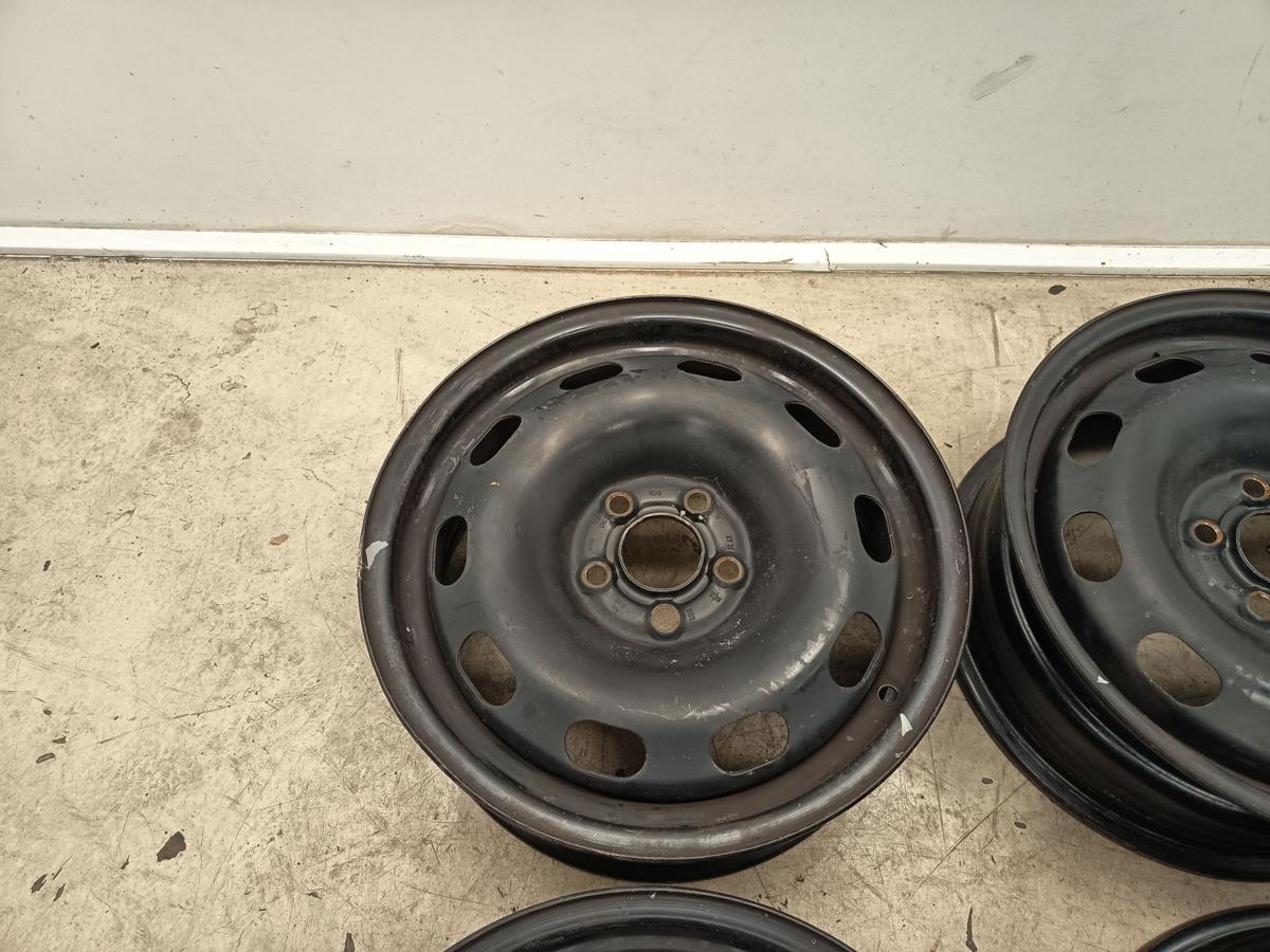 VW Golf IV original Satz Stahlfelgen 6x15 ET38 Baujahr 2003