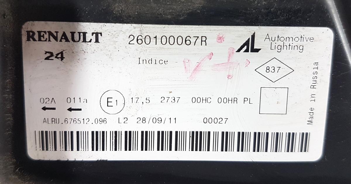 Dacia Duster Hauptscheinwerfer rechts 260100067R Bj2012 Frontscheinwerfer rechts